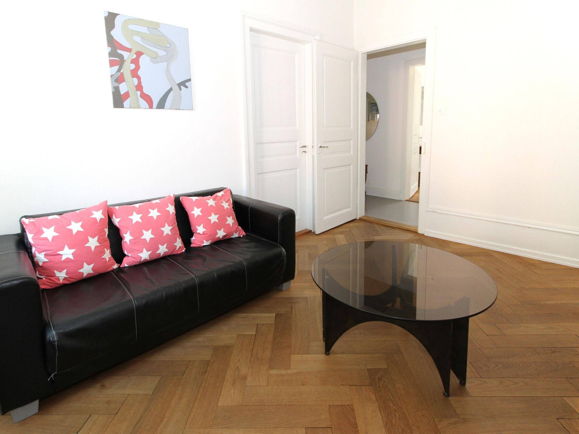 Apartments Spalenring 10