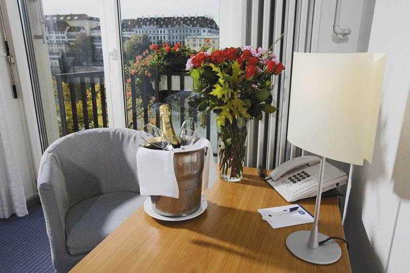 Hotel Merian am Rhein