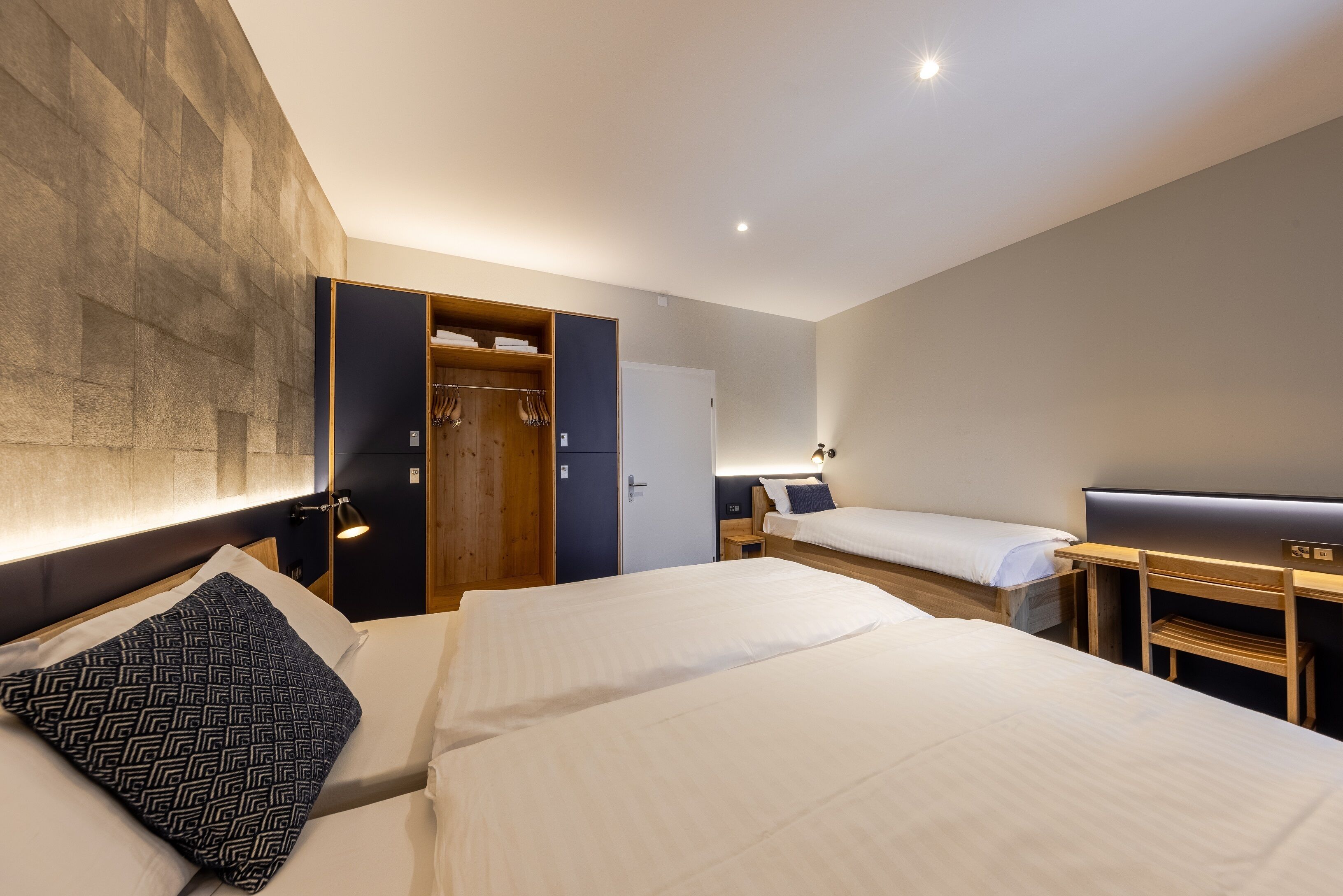 Villars Lodge