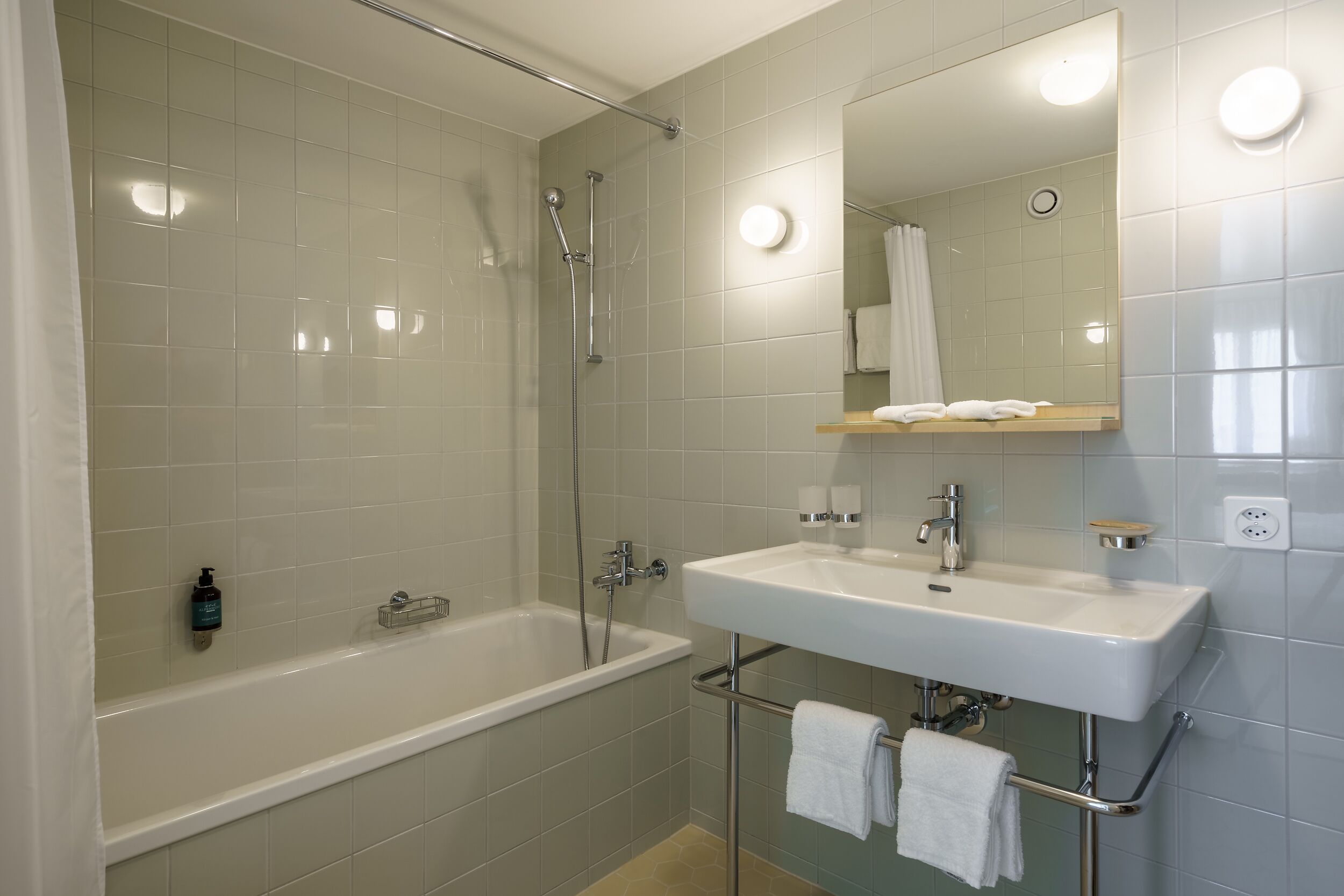 Hotel Alpenruhe-Vintage Design Hotel