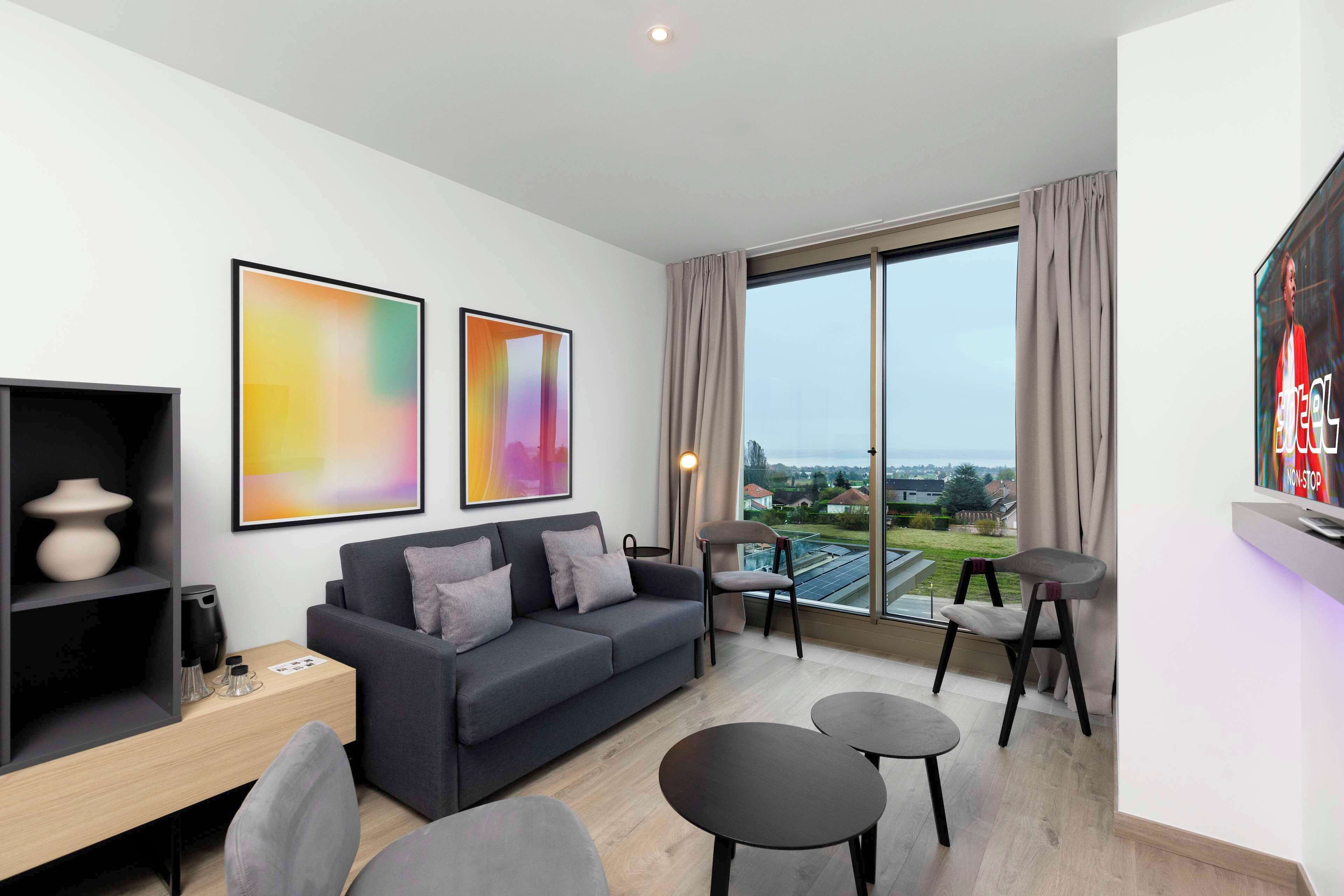 Yotel Geneva Lake