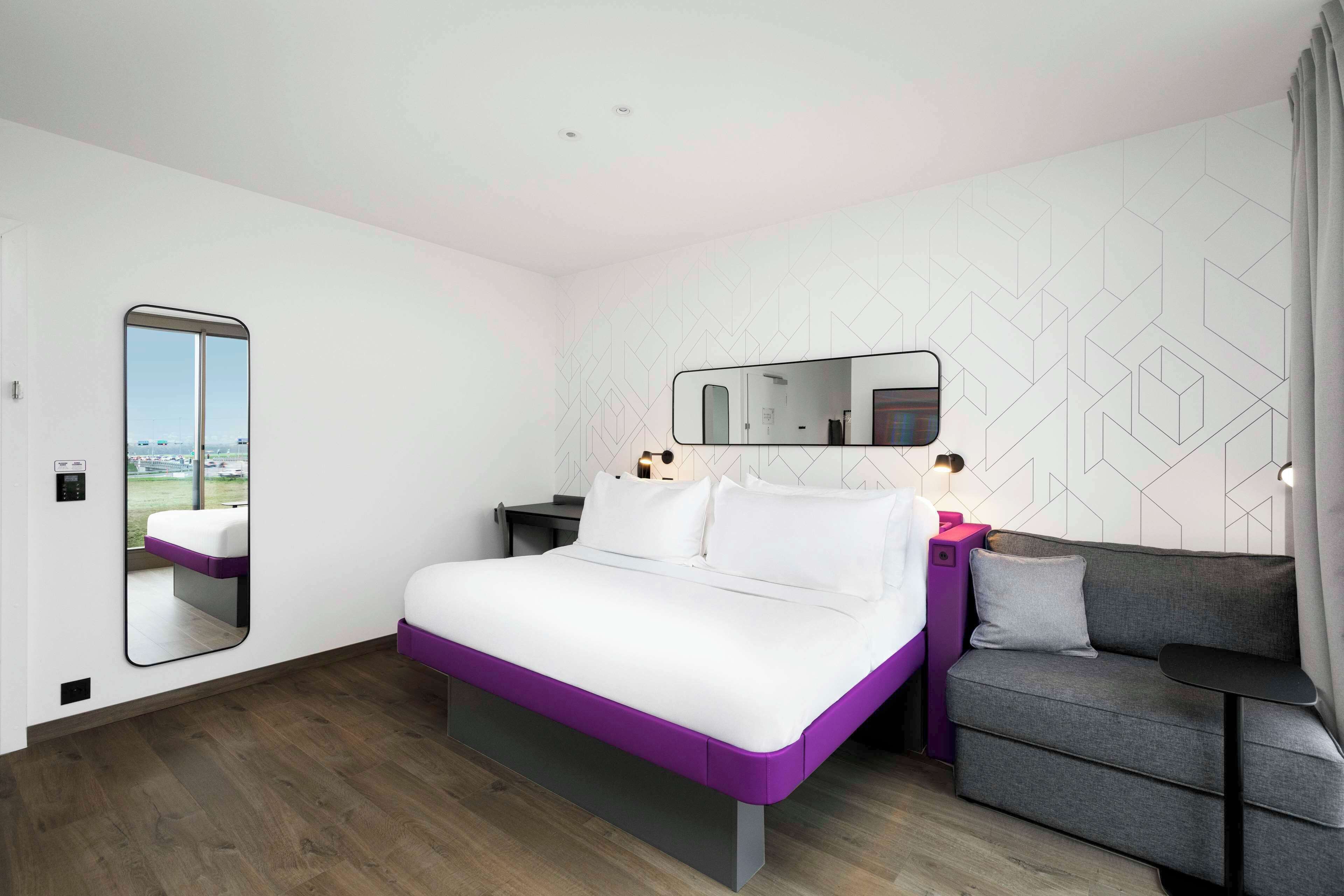 Yotel Geneva Lake