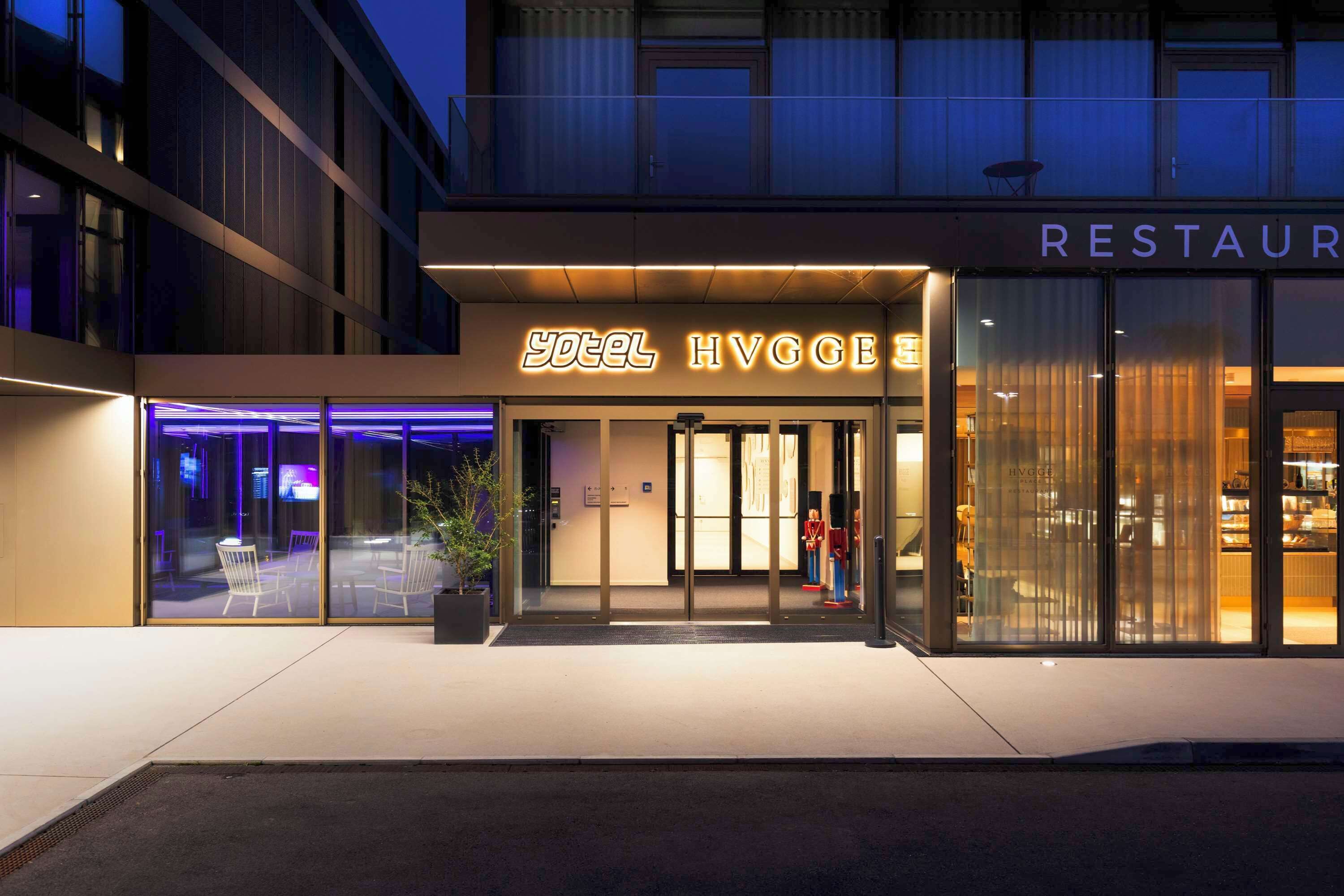 Yotel Geneva Lake