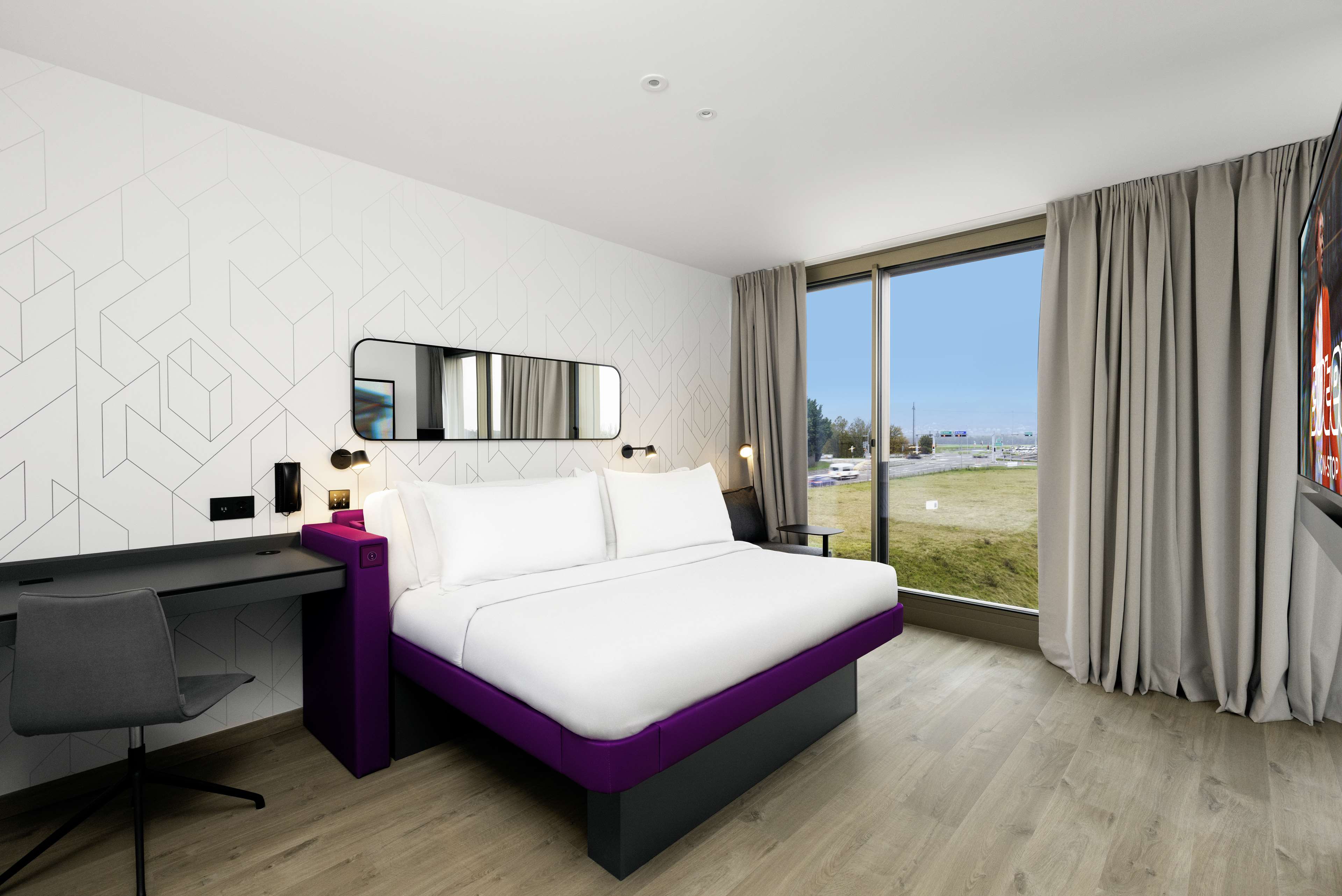 Yotel Geneva Lake