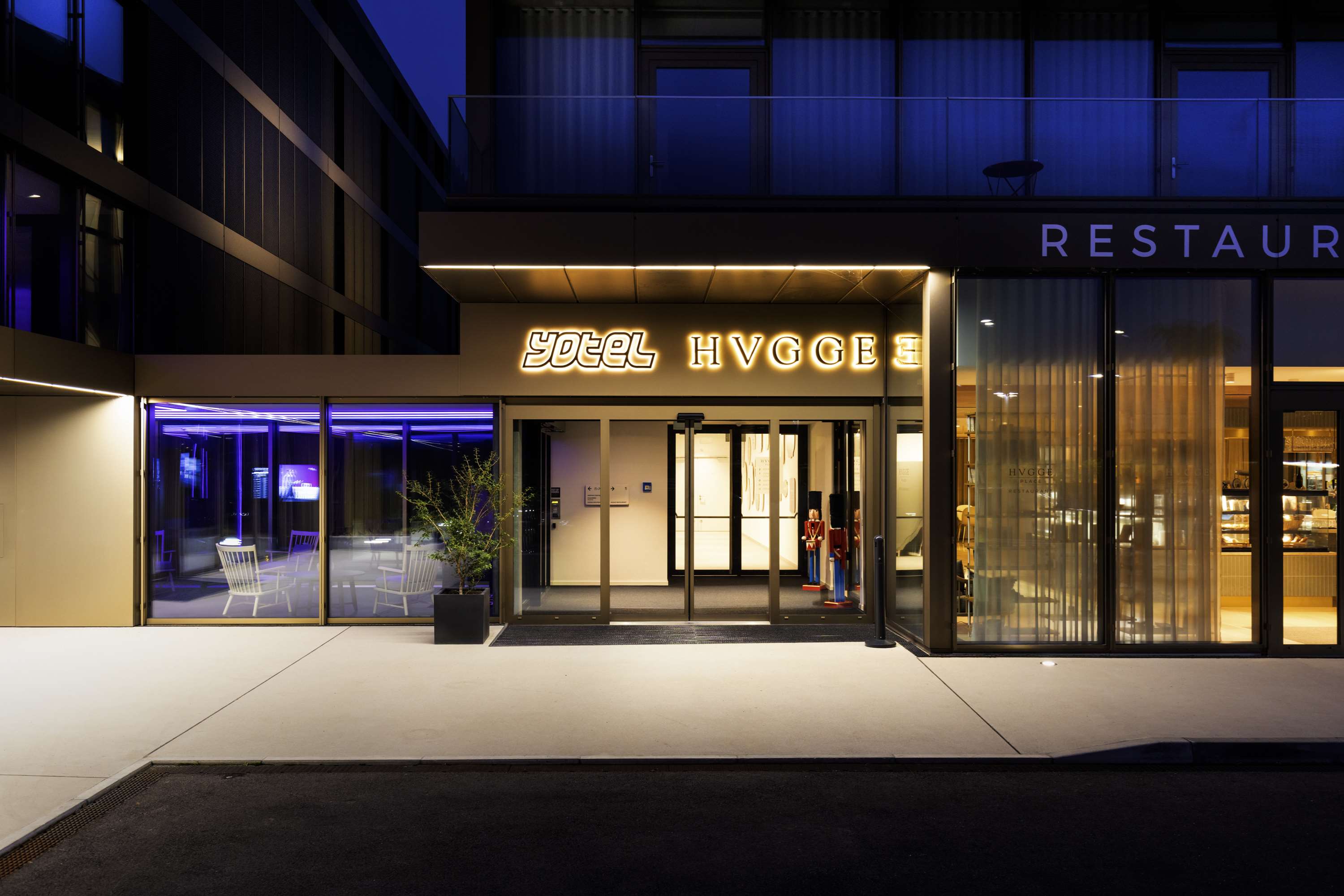 Yotel Geneva Lake