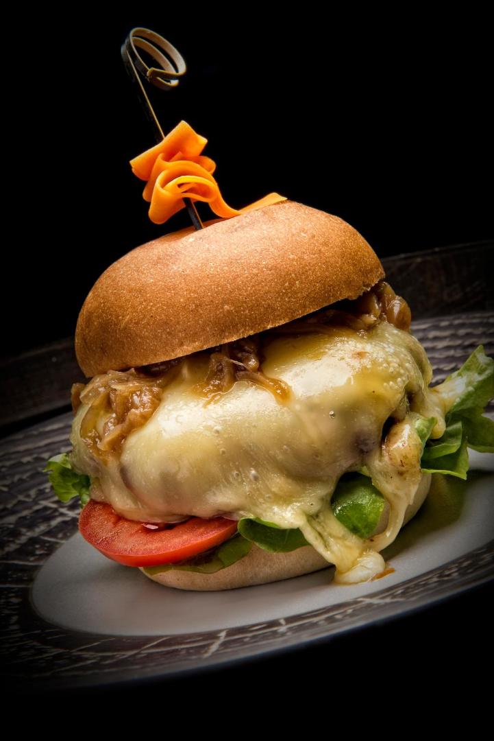 Chez Maman Boutique-Hotel & Restaurant