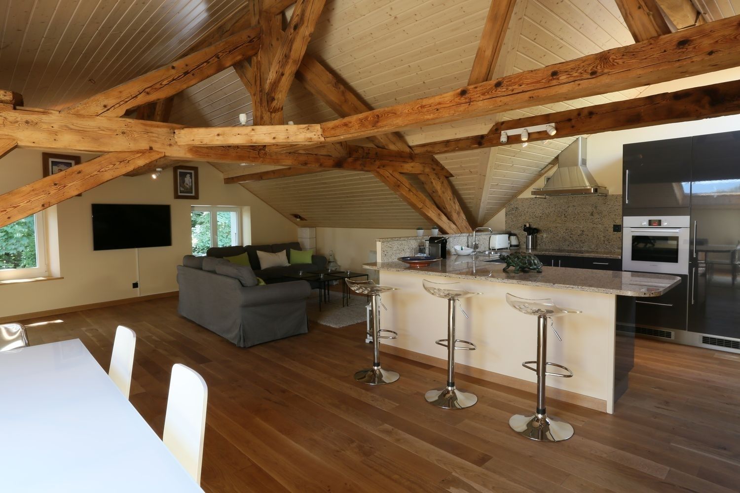 Chez Maman Boutique-Hotel & Restaurant