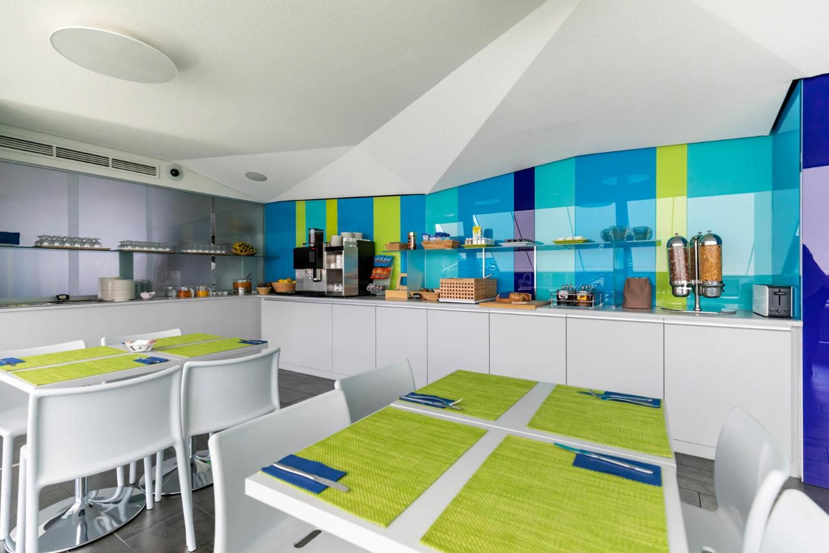 Hotel Cristal [Design]