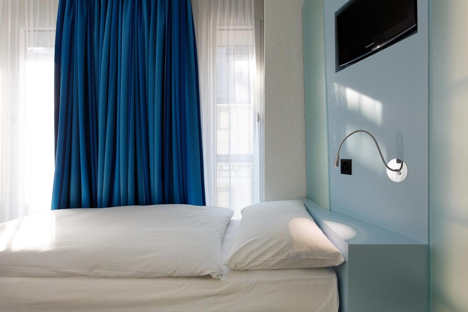 Hotel Cristal [Design]