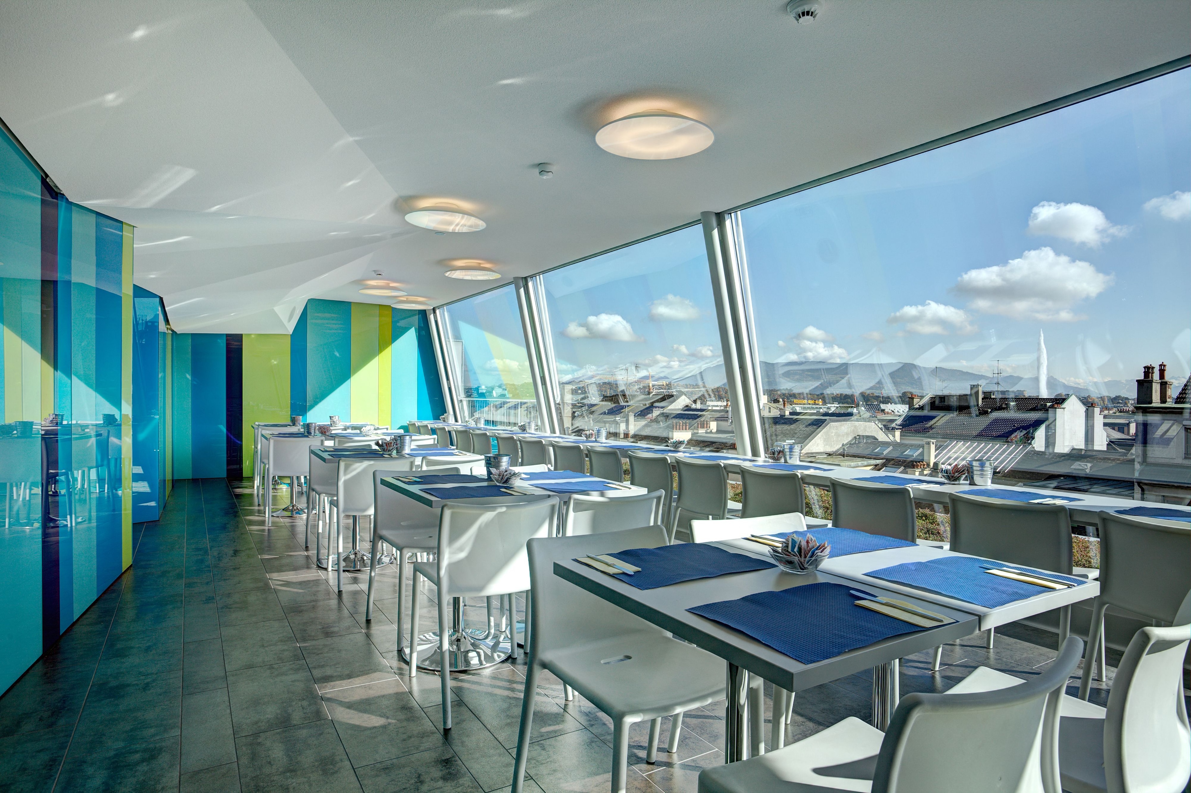 Hotel Cristal [Design]