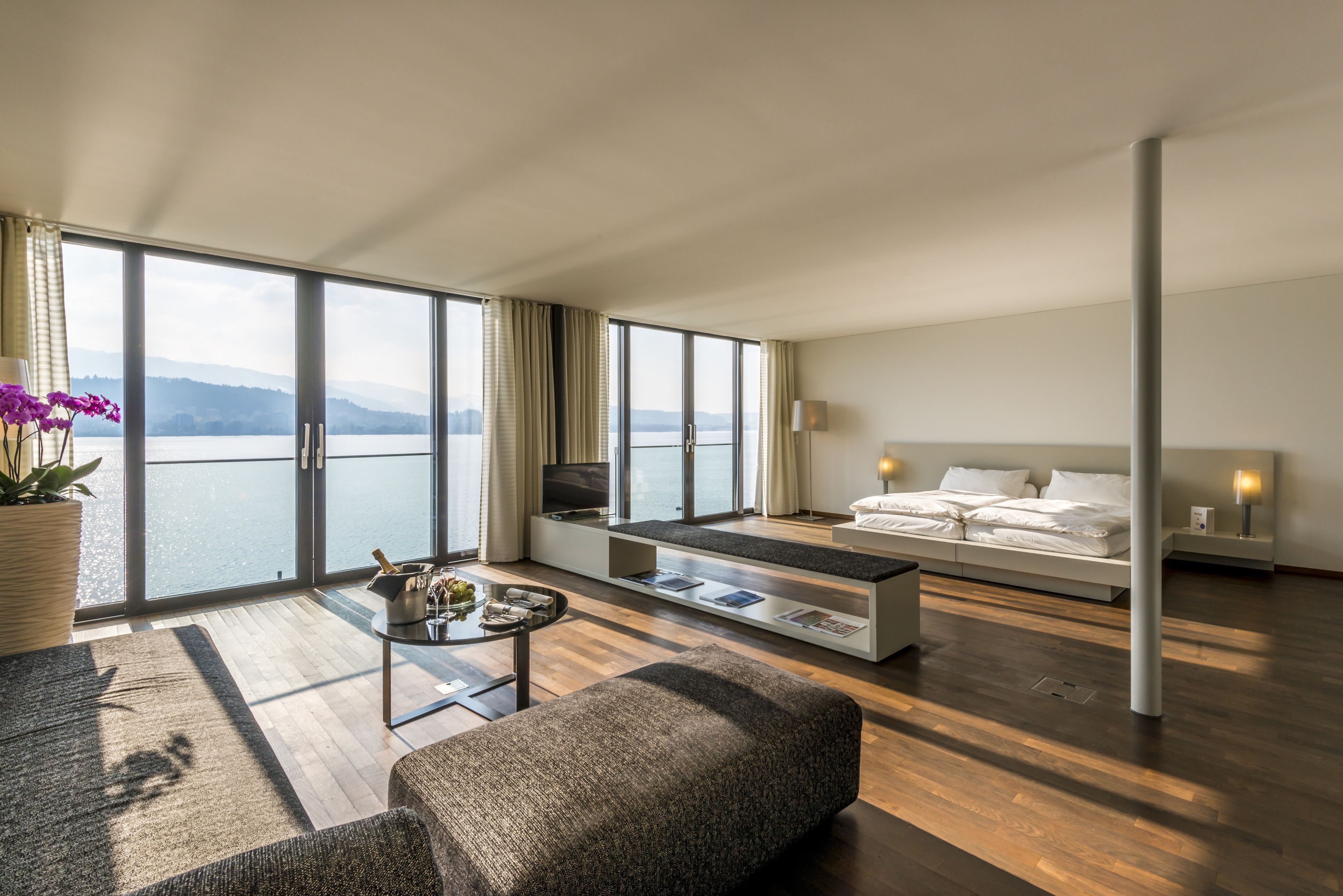 Hermitage Lake Lucerne