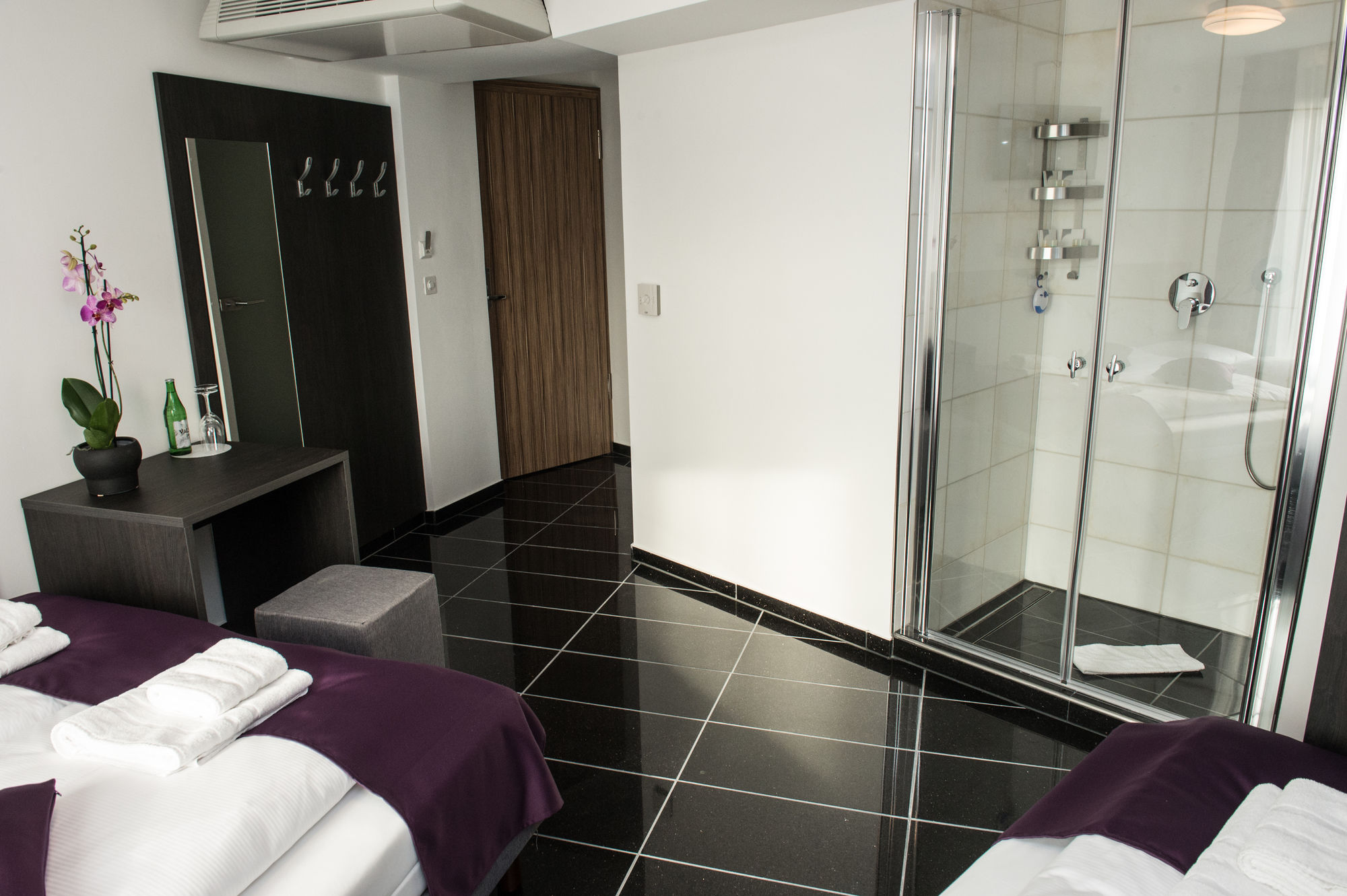 VISIONAPARTMENTS Service Apartments Lucerne - Neustadtstrasse