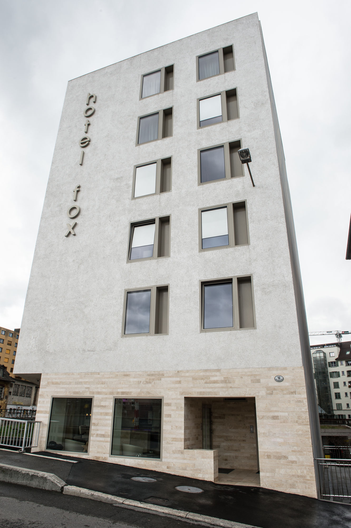 VISIONAPARTMENTS Service Apartments Lucerne - Neustadtstrasse
