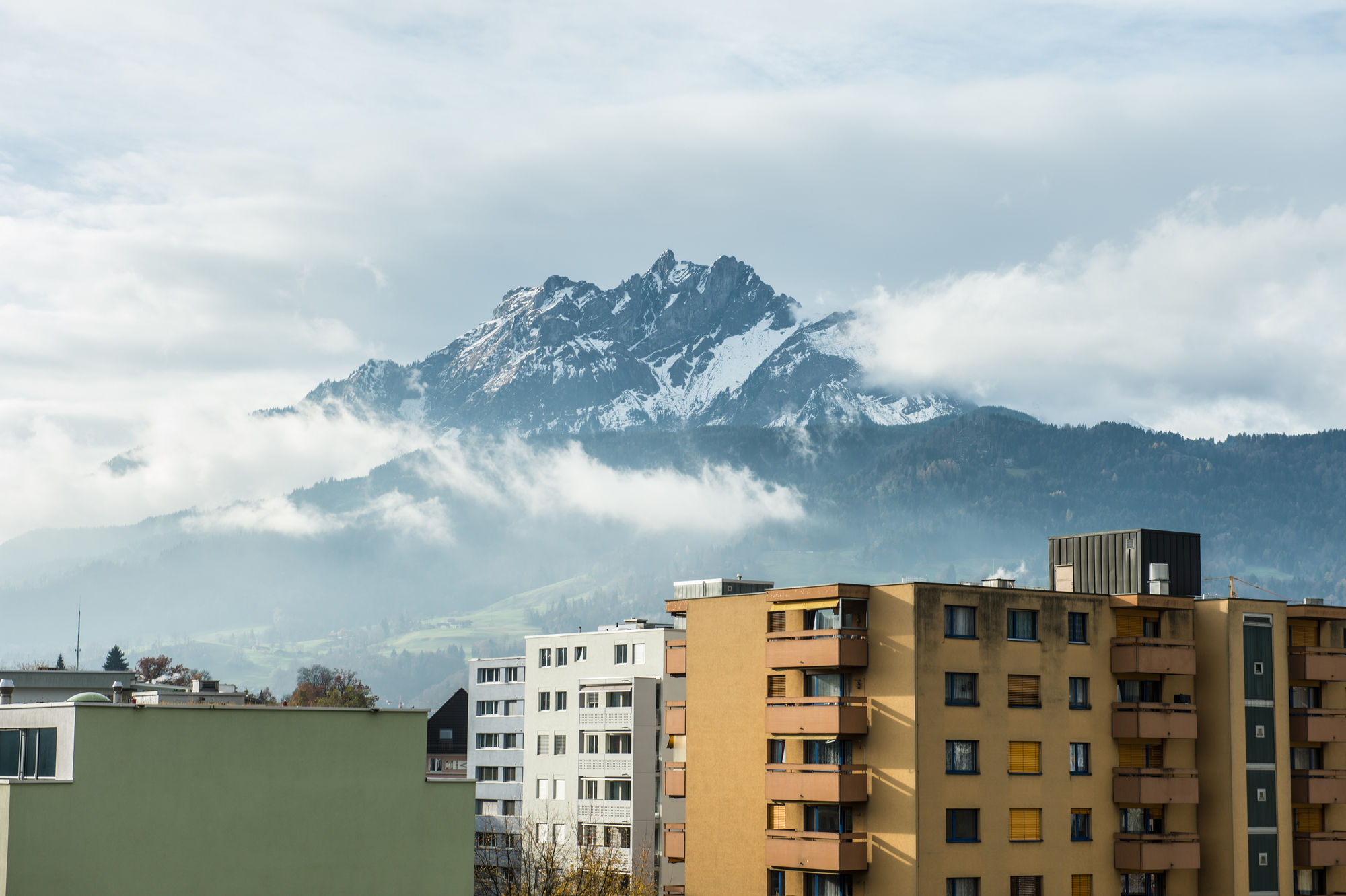 VISIONAPARTMENTS Service Apartments Lucerne - Neustadtstrasse