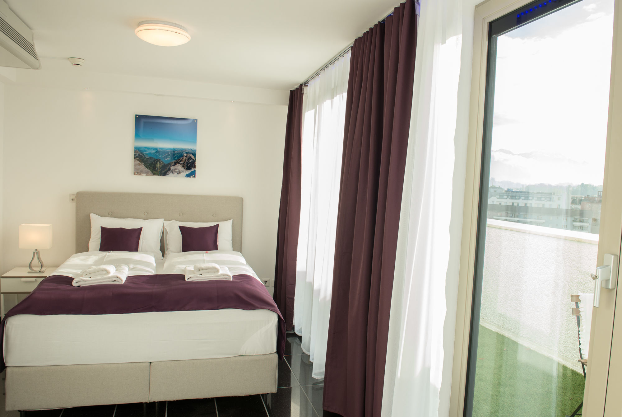VISIONAPARTMENTS Service Apartments Lucerne - Neustadtstrasse