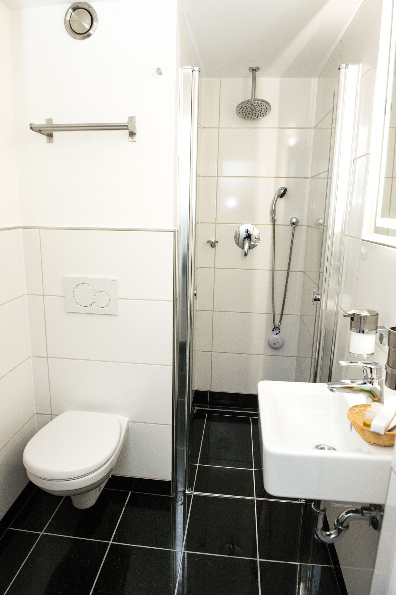 VISIONAPARTMENTS Service Apartments Lucerne - Neustadtstrasse