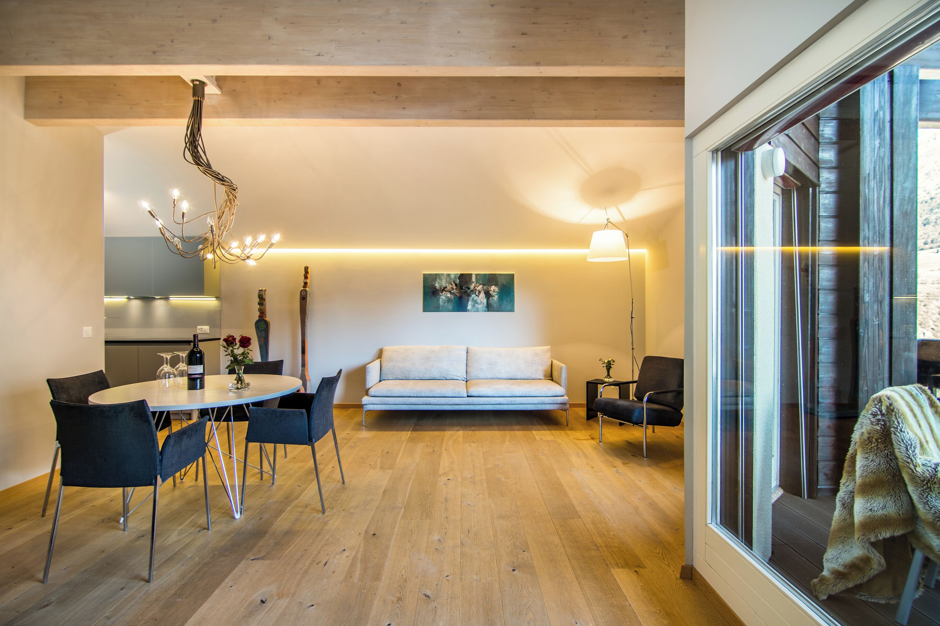 Waldhotel Fletschhorn - Panoramic Retreat in Saas Fee