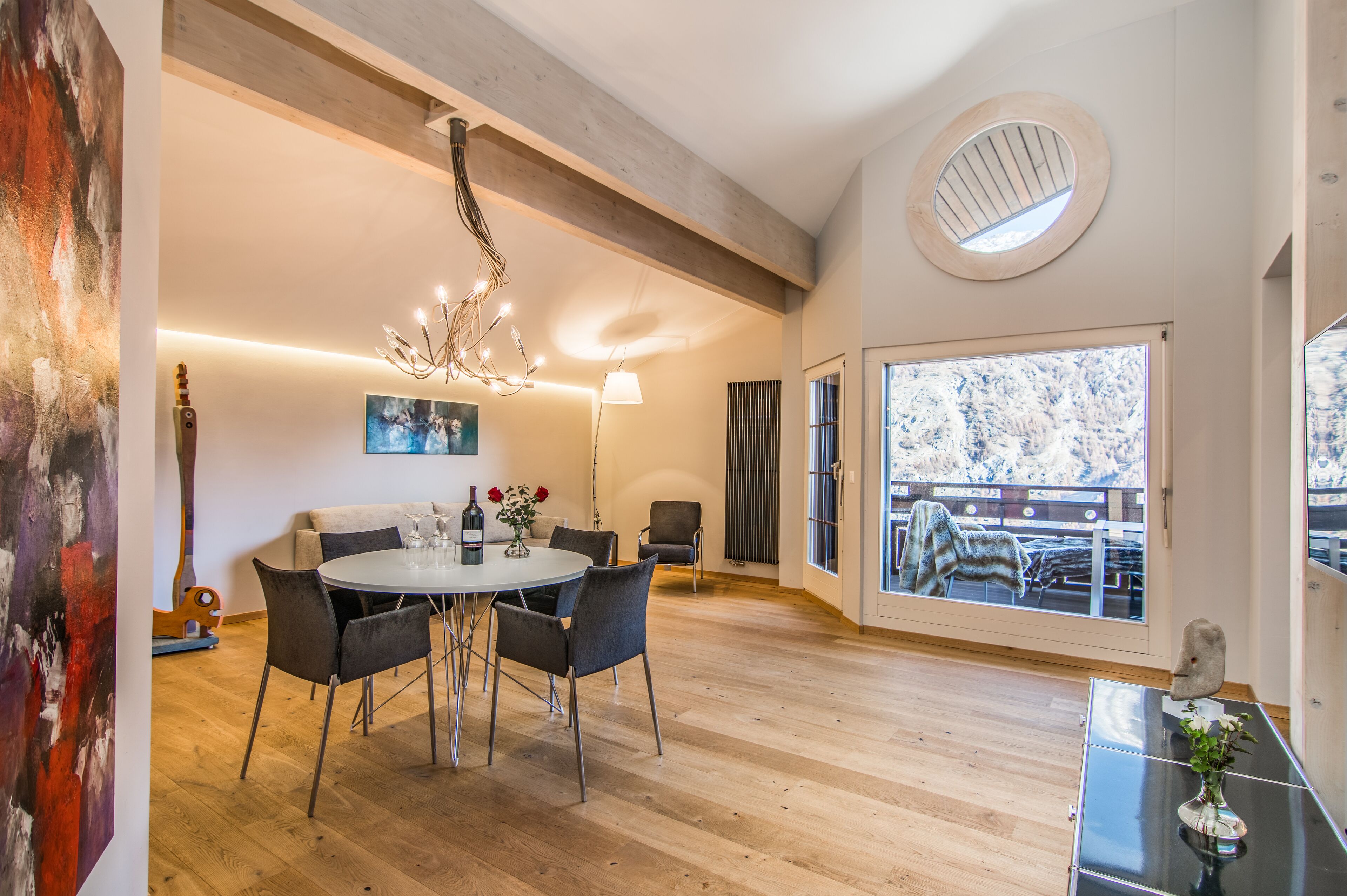 Waldhotel Fletschhorn - Panoramic Retreat in Saas Fee