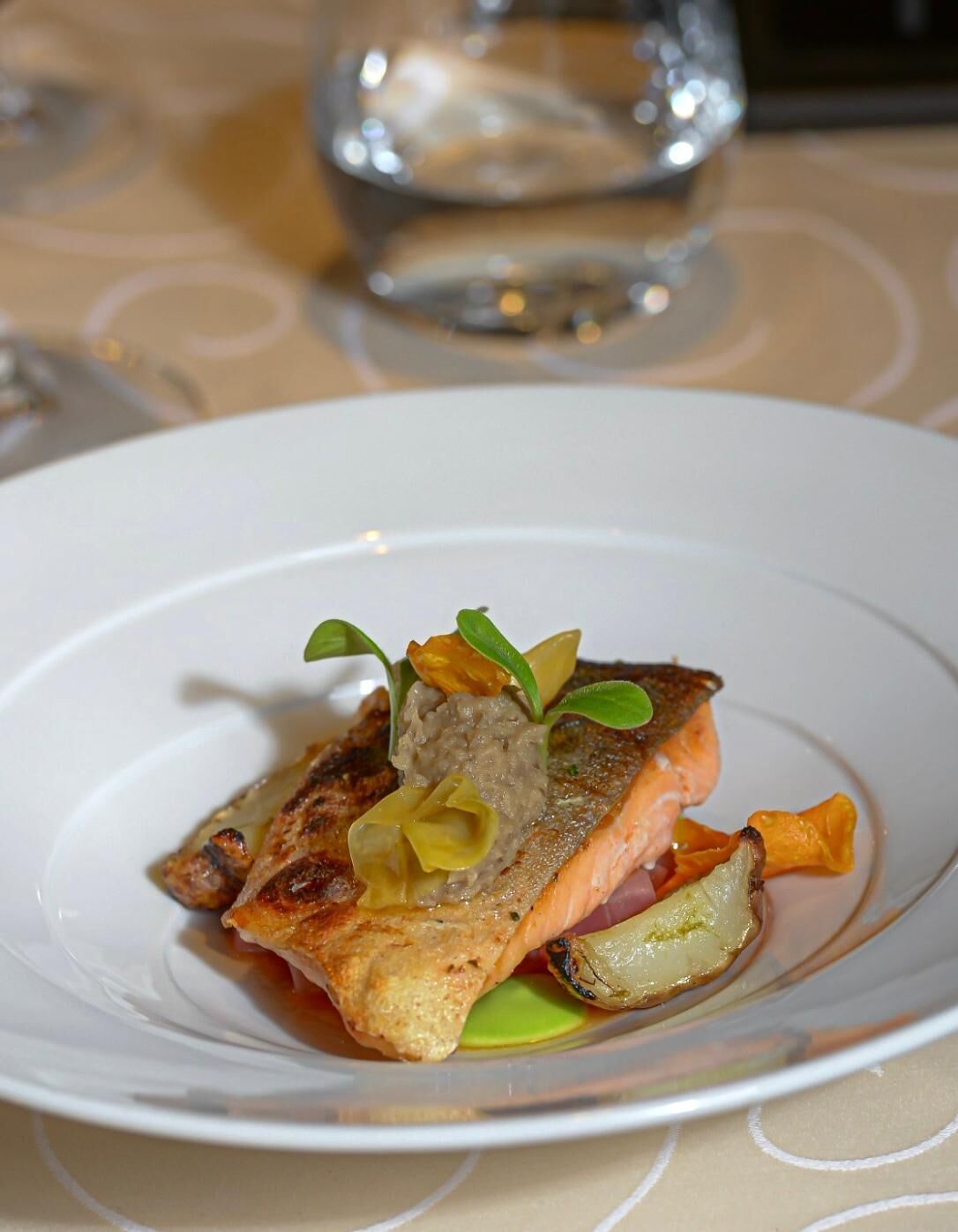 Waldhotel Fletschhorn - Panoramic Retreat in Saas Fee