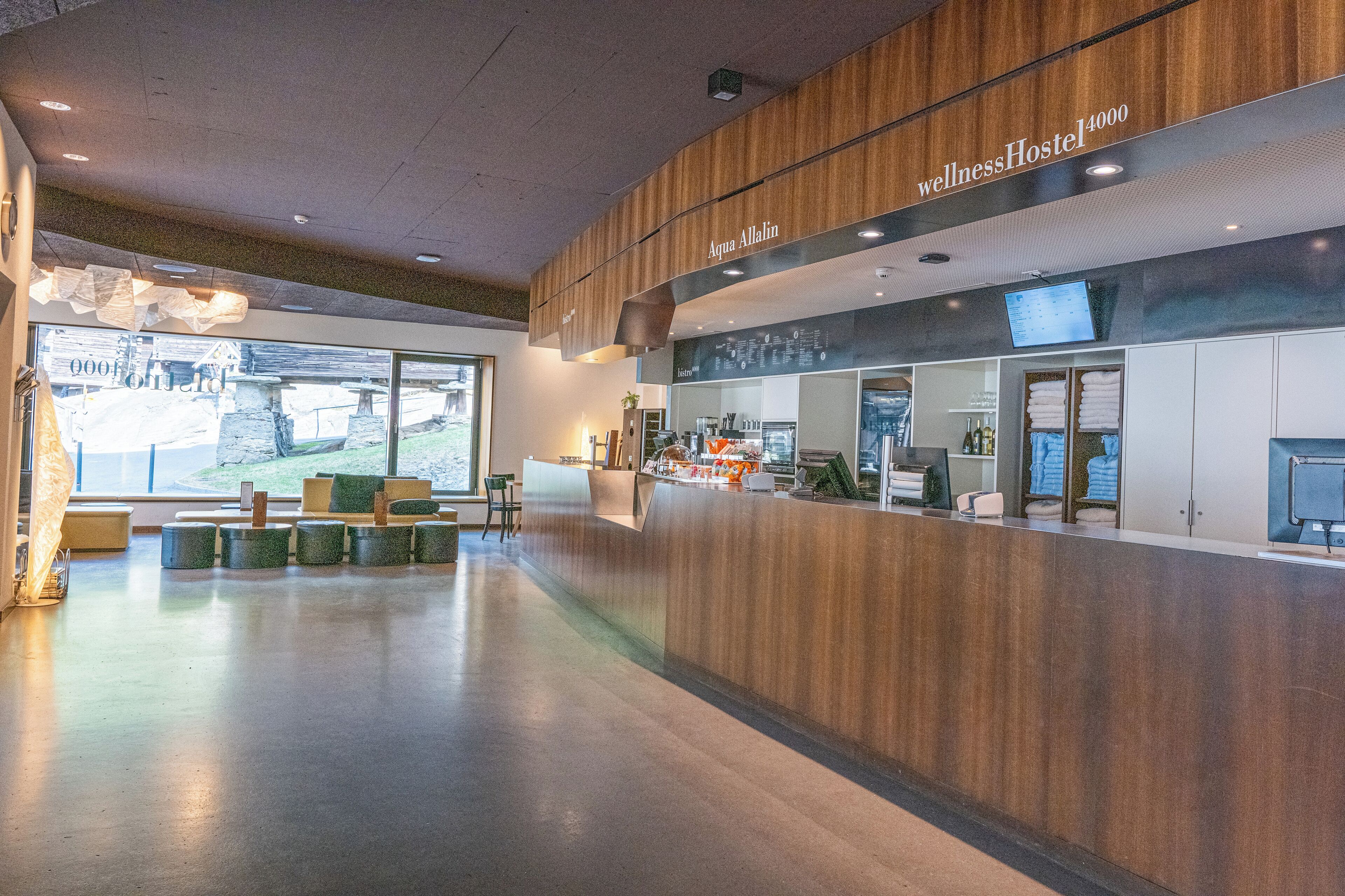 Wellness Hostel 4000