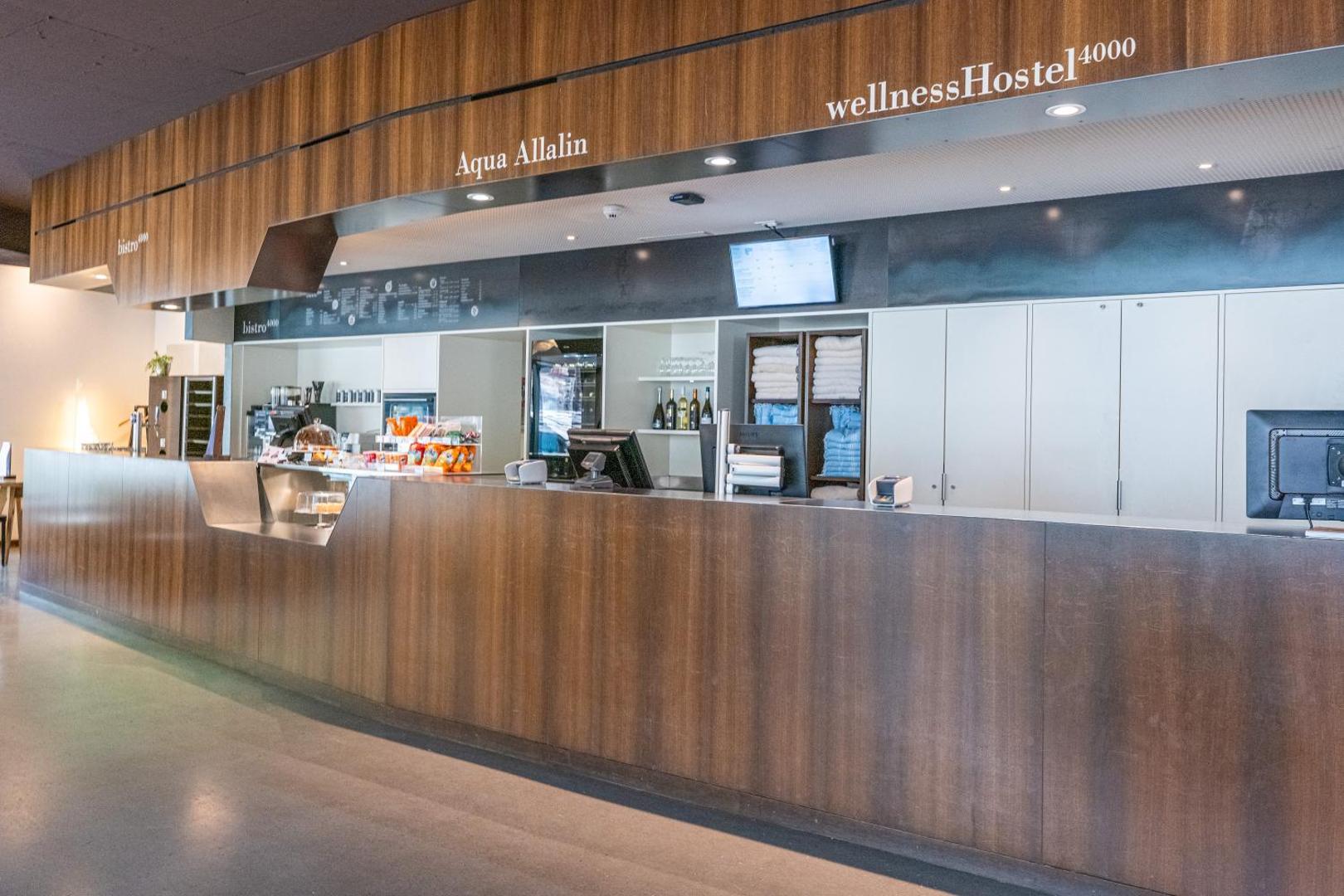 Wellness Hostel 4000