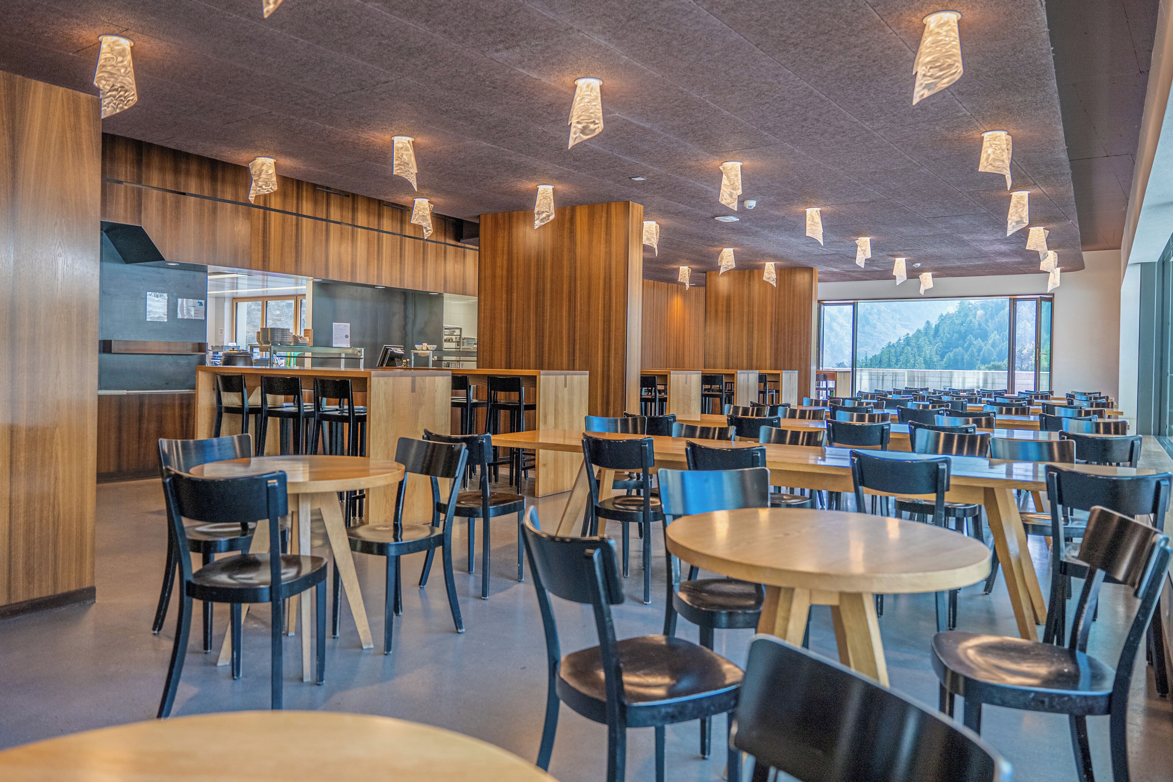 Wellness Hostel 4000