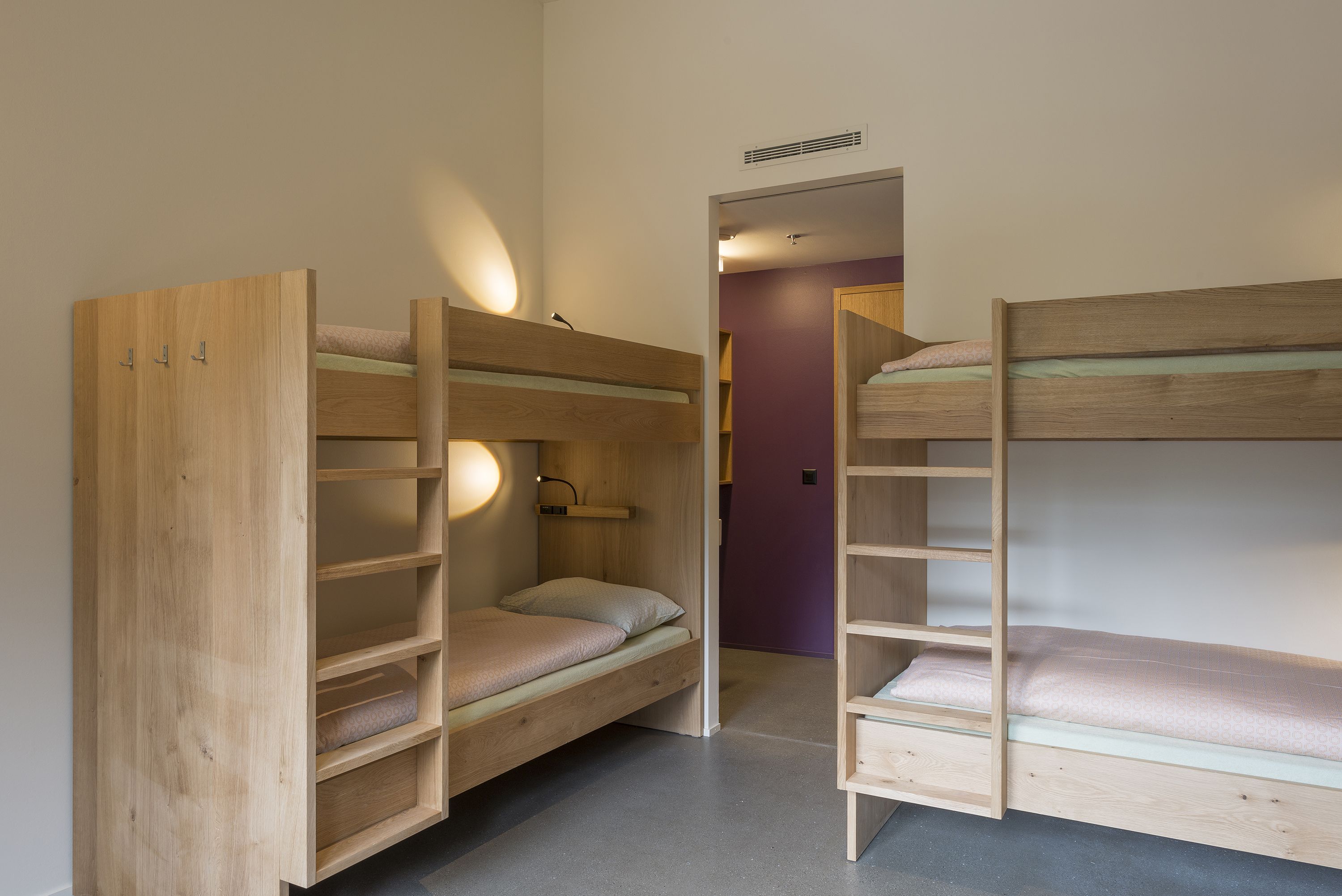 Wellness Hostel 4000