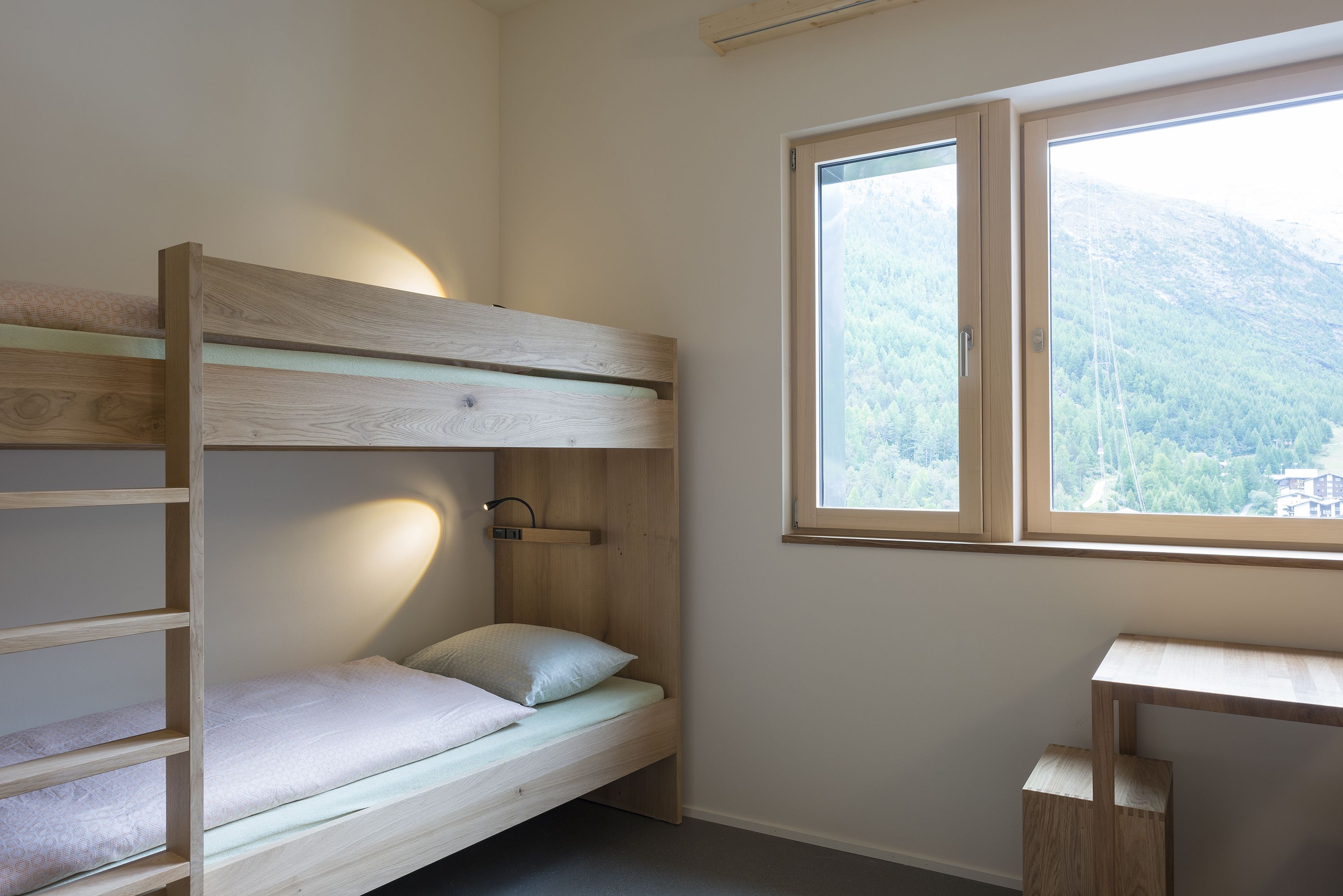 Wellness Hostel 4000