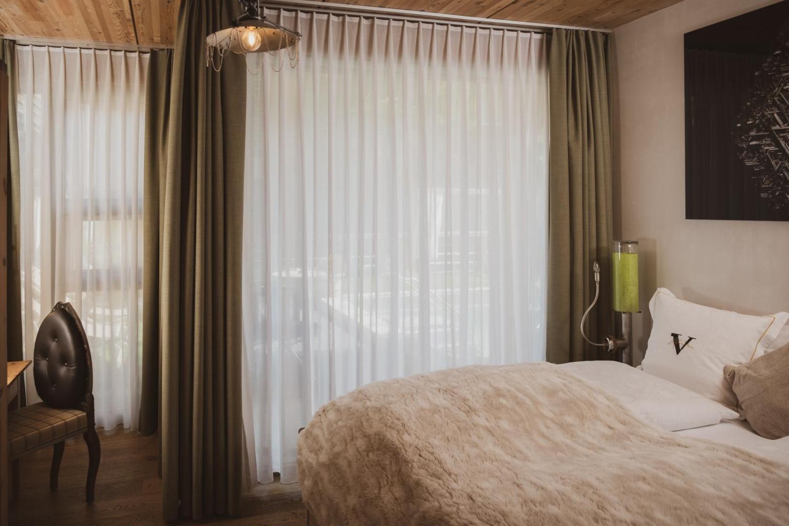 Backstage Hotel Serviced Apartments