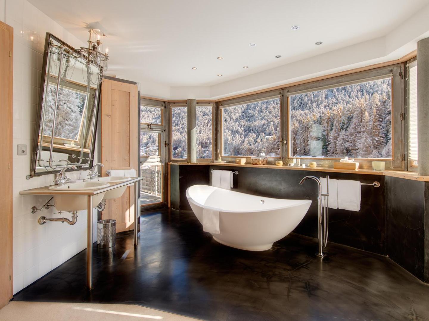 Backstage Hotel Serviced Apartments