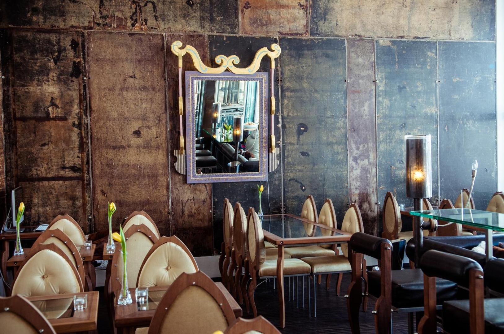 Backstage Hotel Serviced Apartments