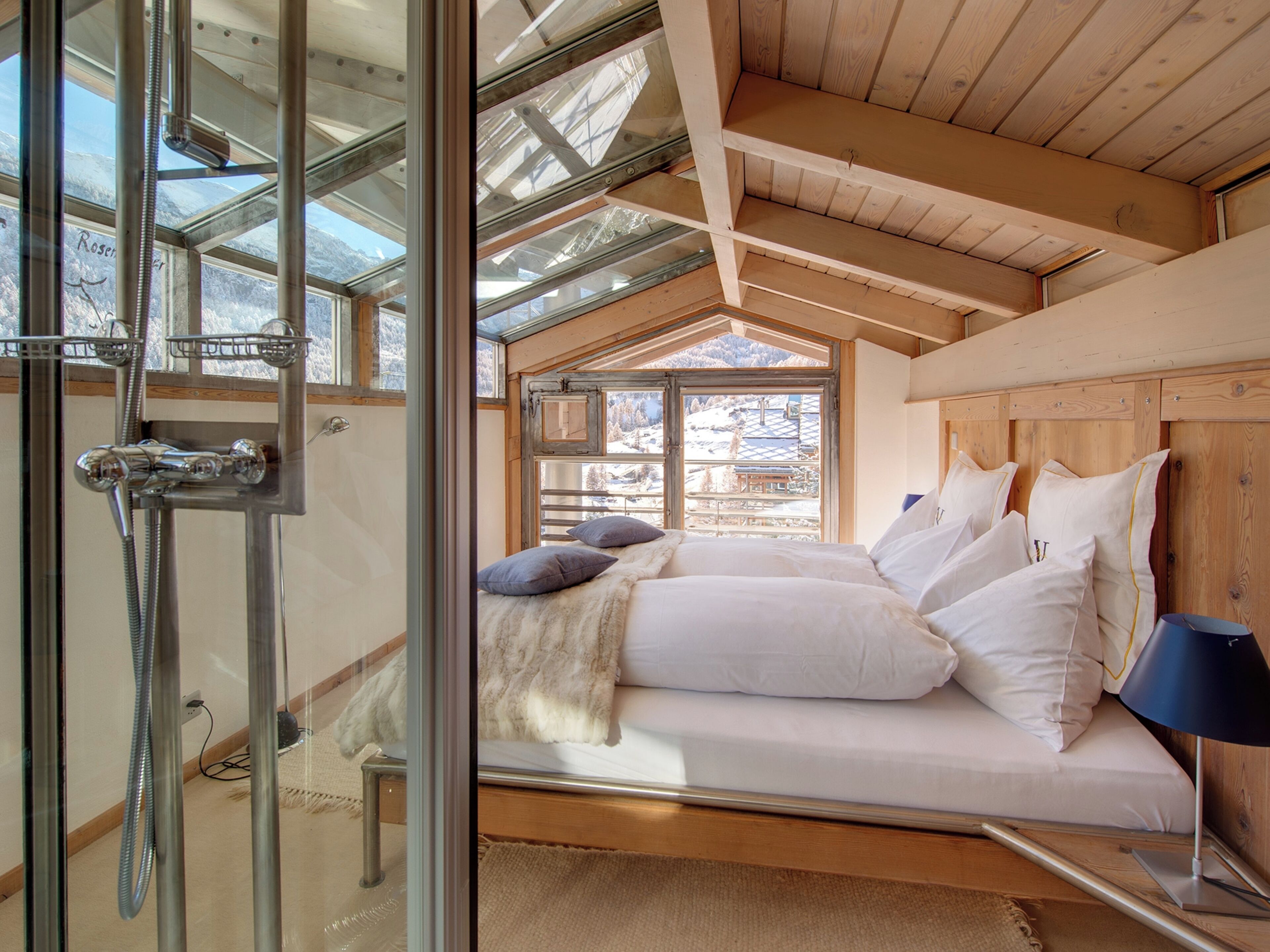 Backstage Hotel Serviced Apartments