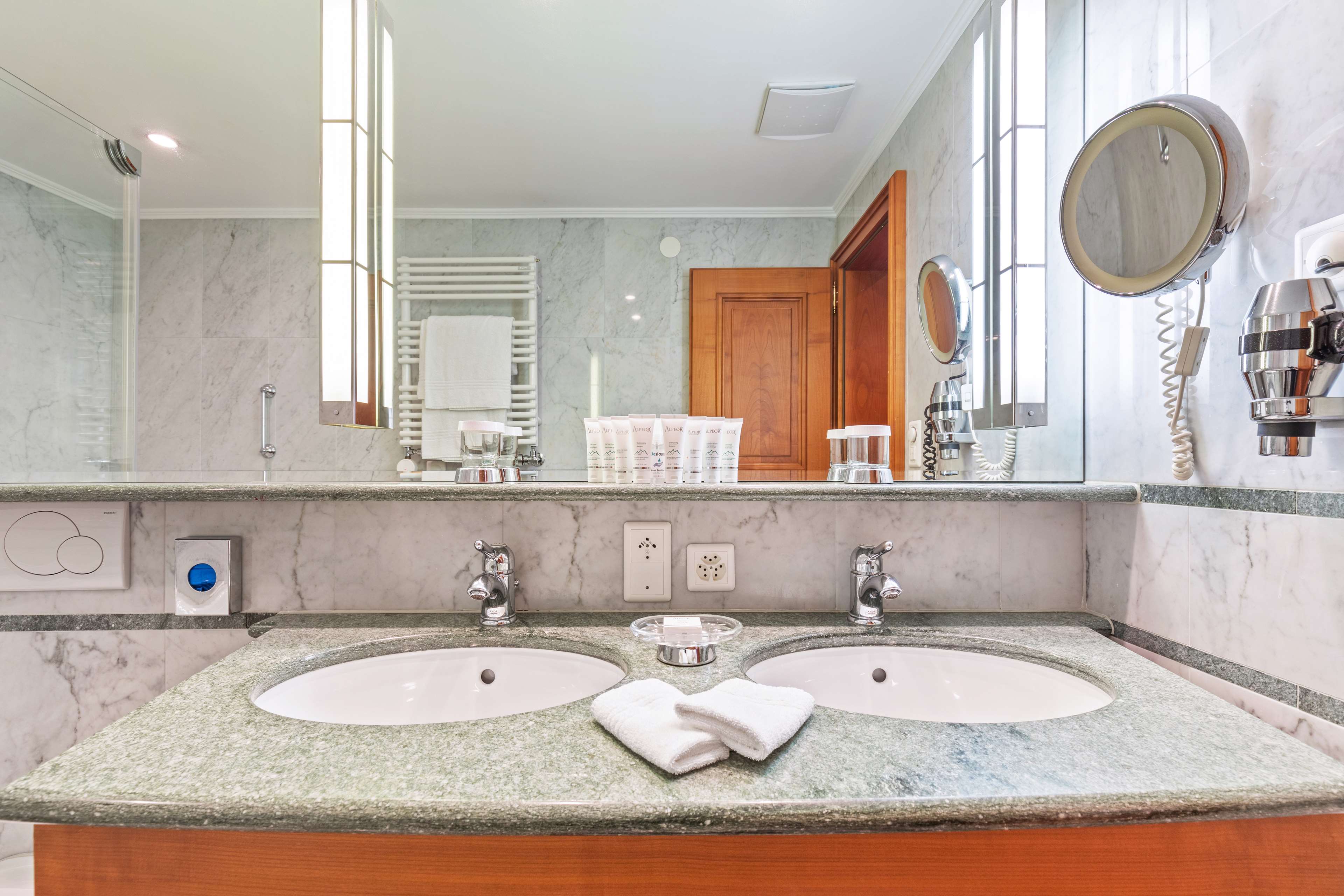 Grand Hotel Zermatterhof