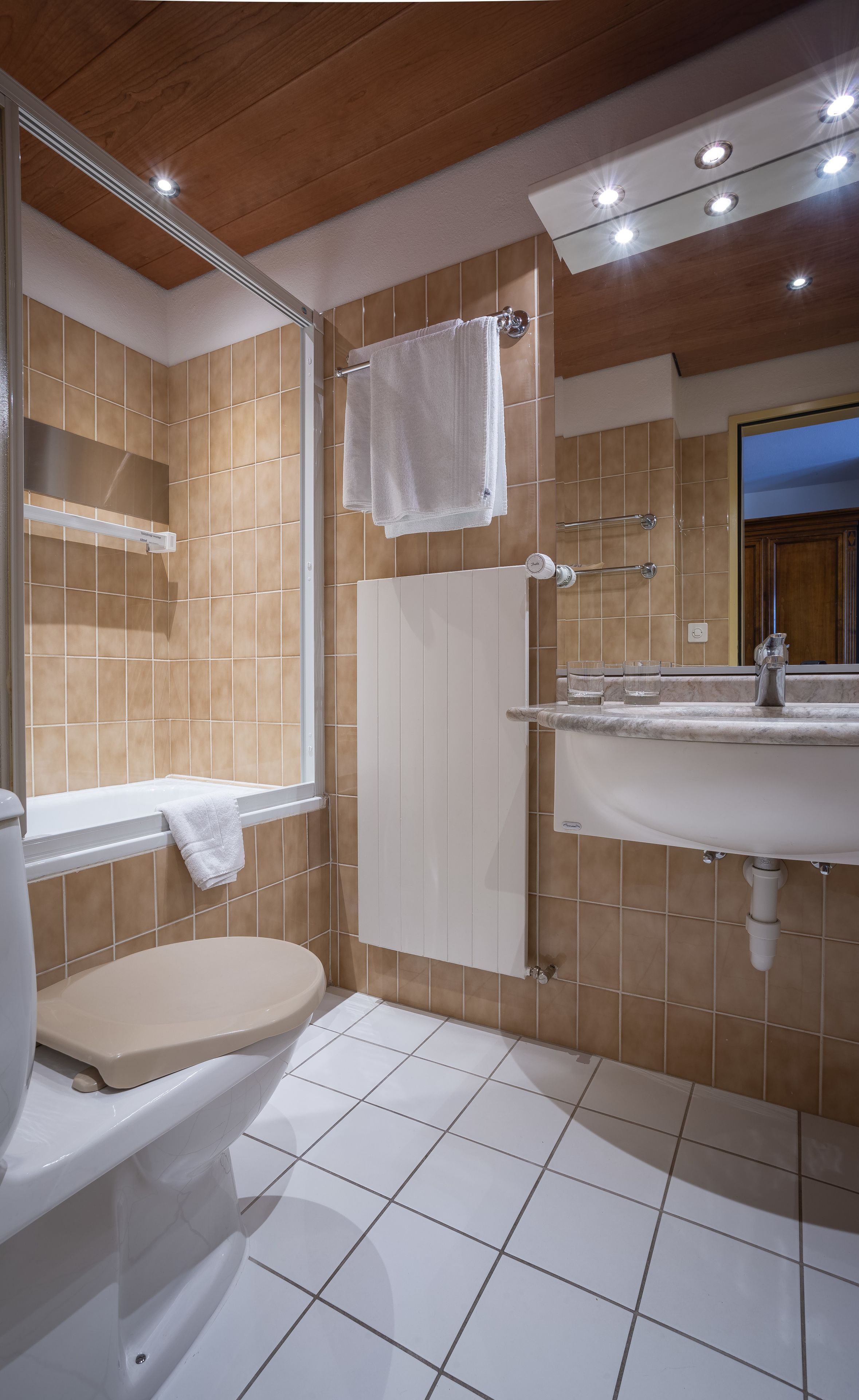 Hotel & Solebad Arca