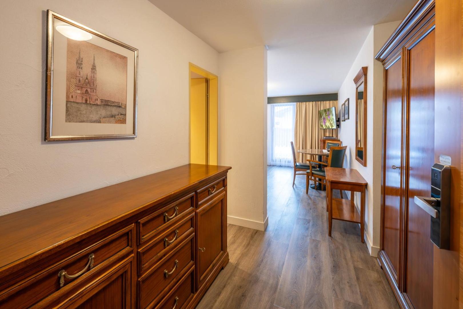 Hotel & Solebad Arca