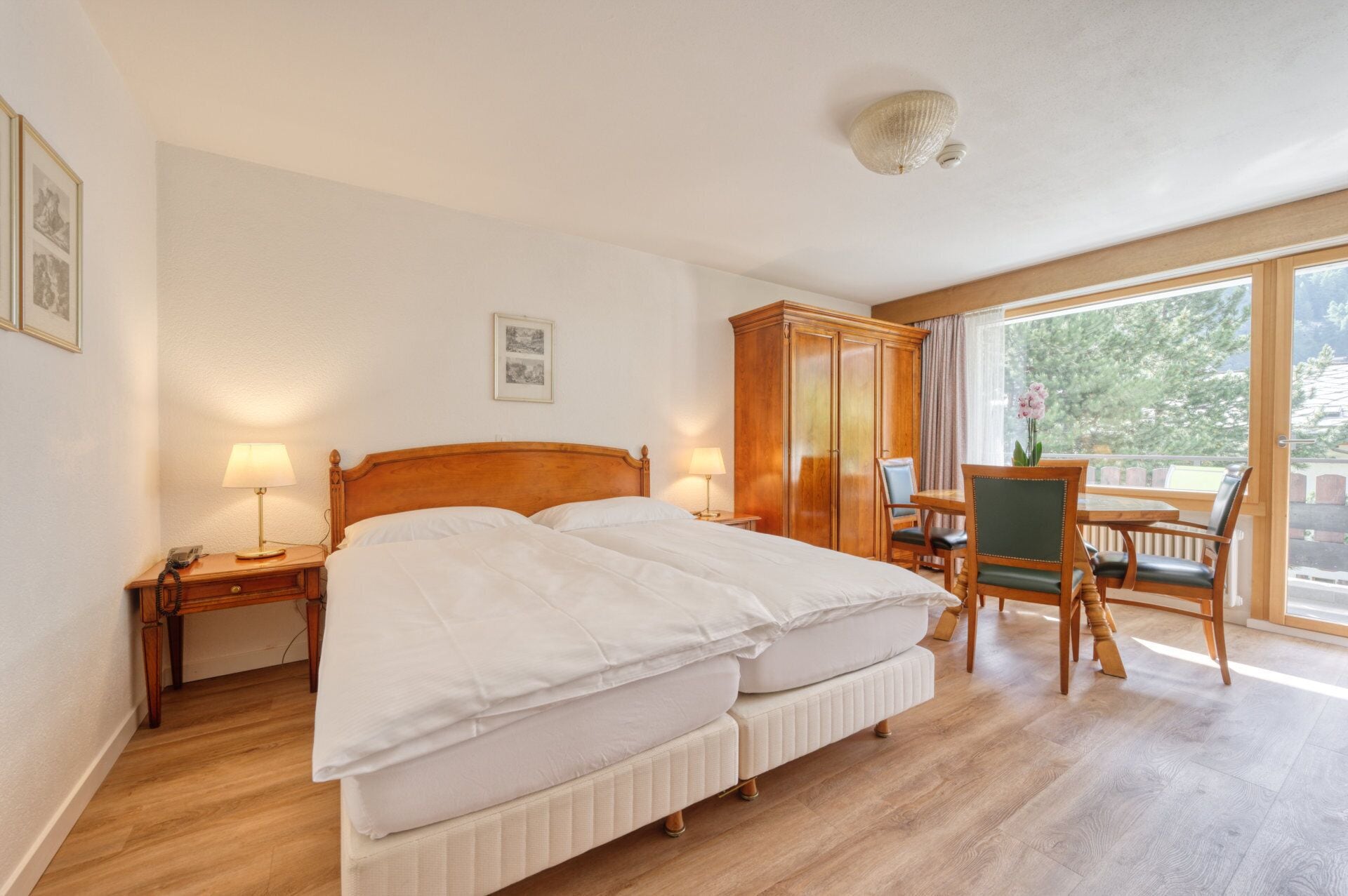 Hotel & Solebad Arca