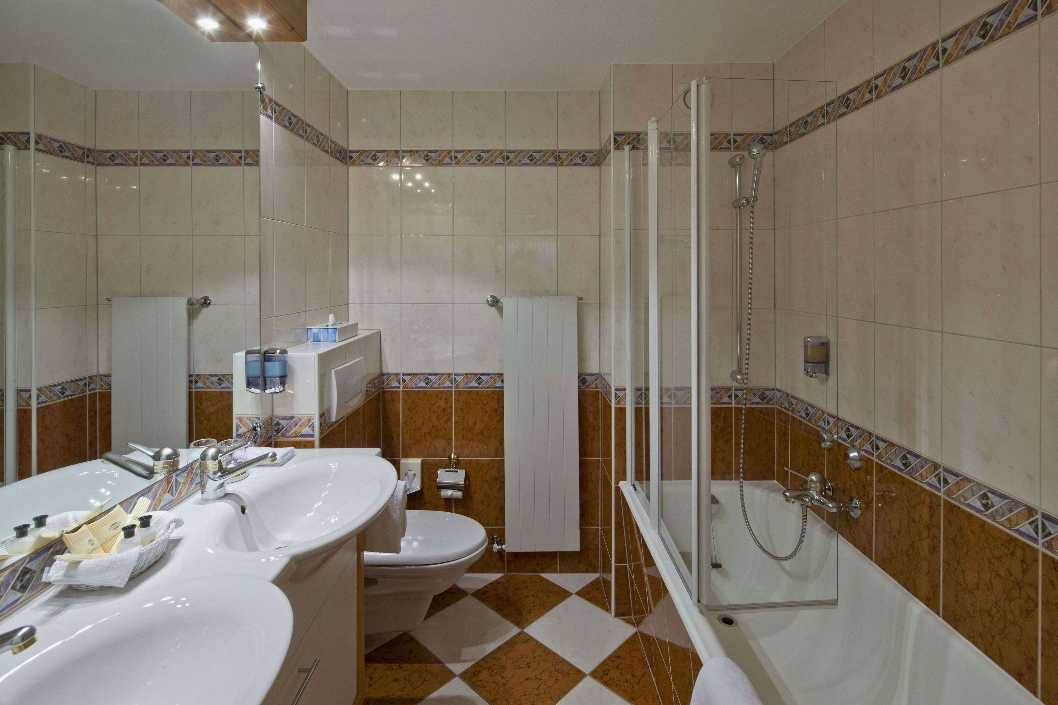 Swiss Alpine Hotel Allalin