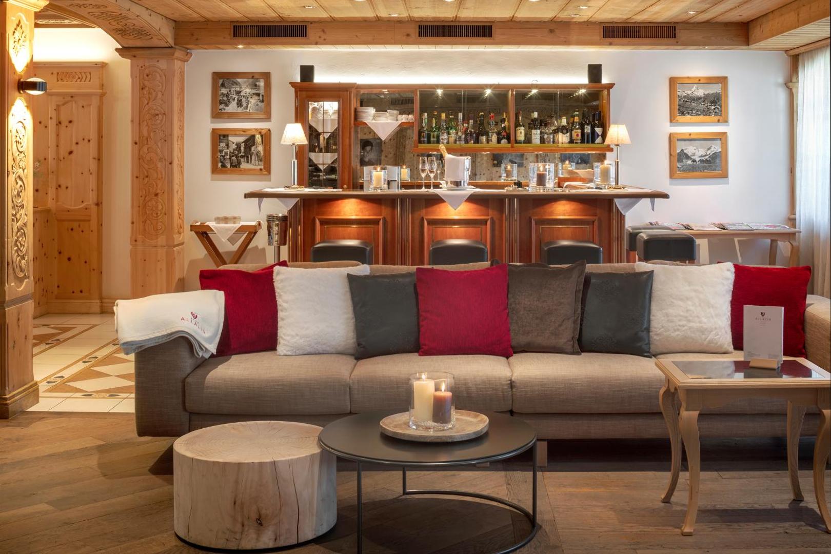 Swiss Alpine Hotel Allalin