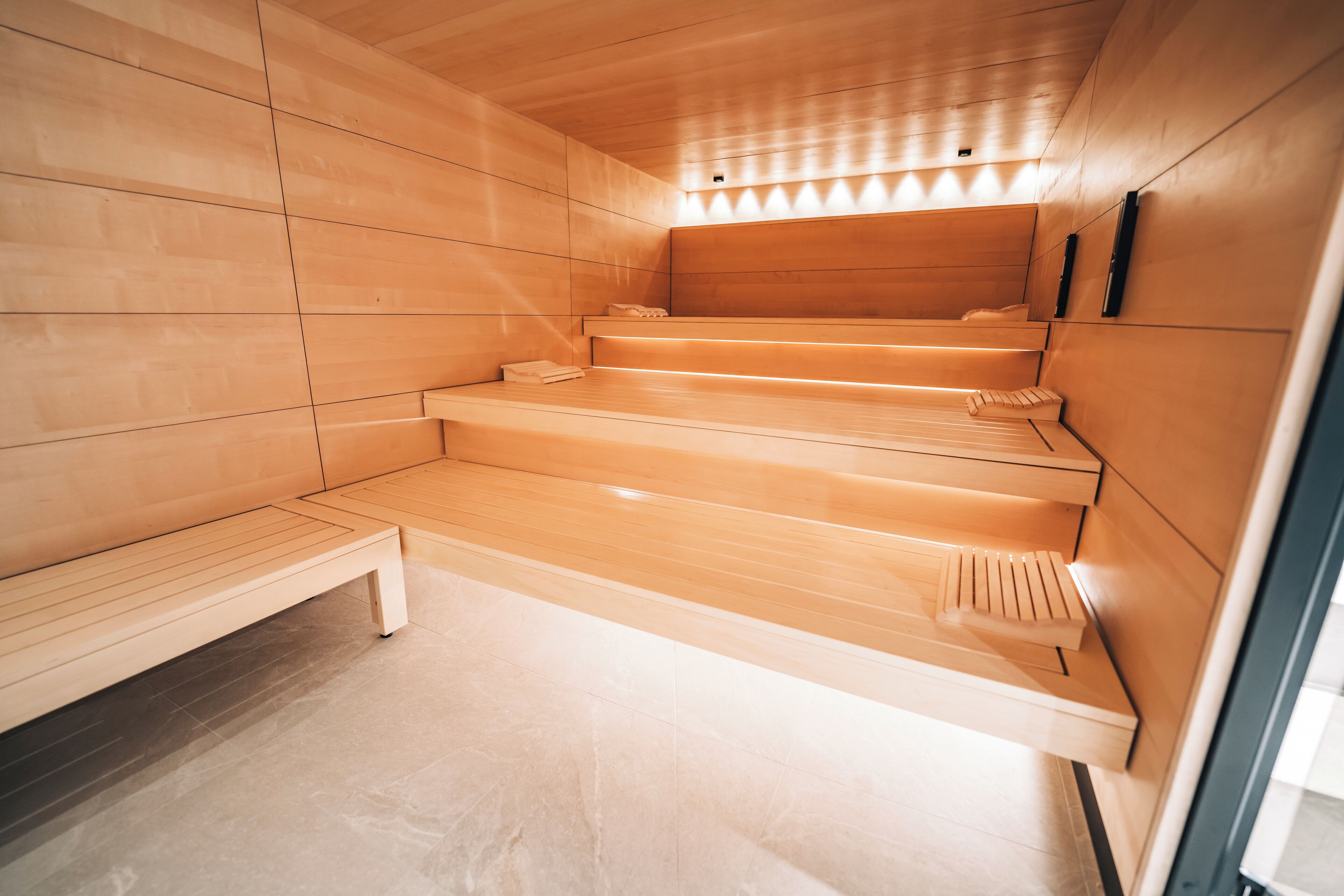 Swiss Alpine Hotel Allalin