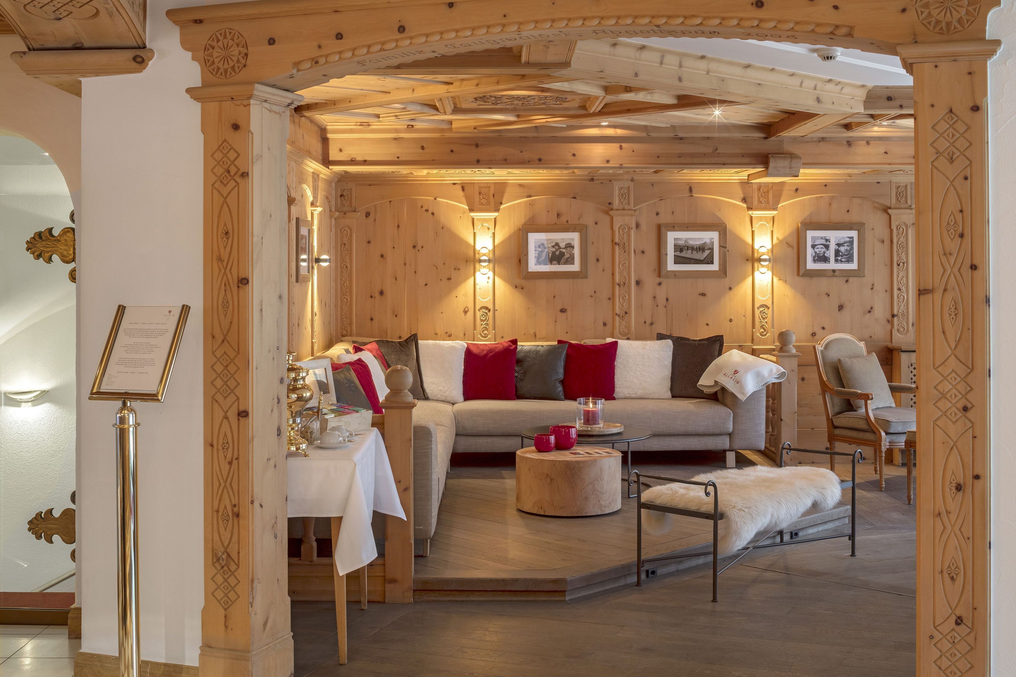 Swiss Alpine Hotel Allalin