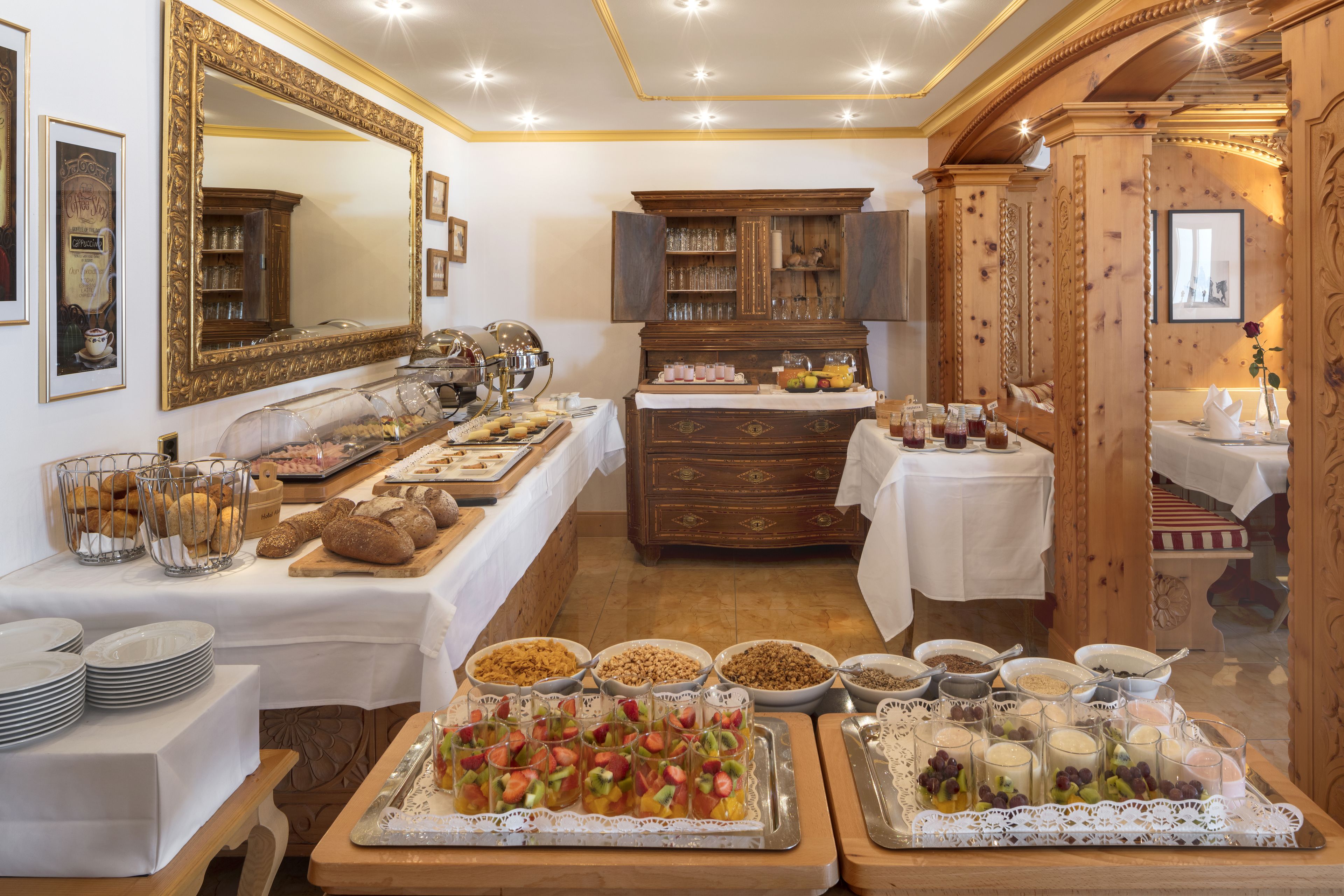 Swiss Alpine Hotel Allalin