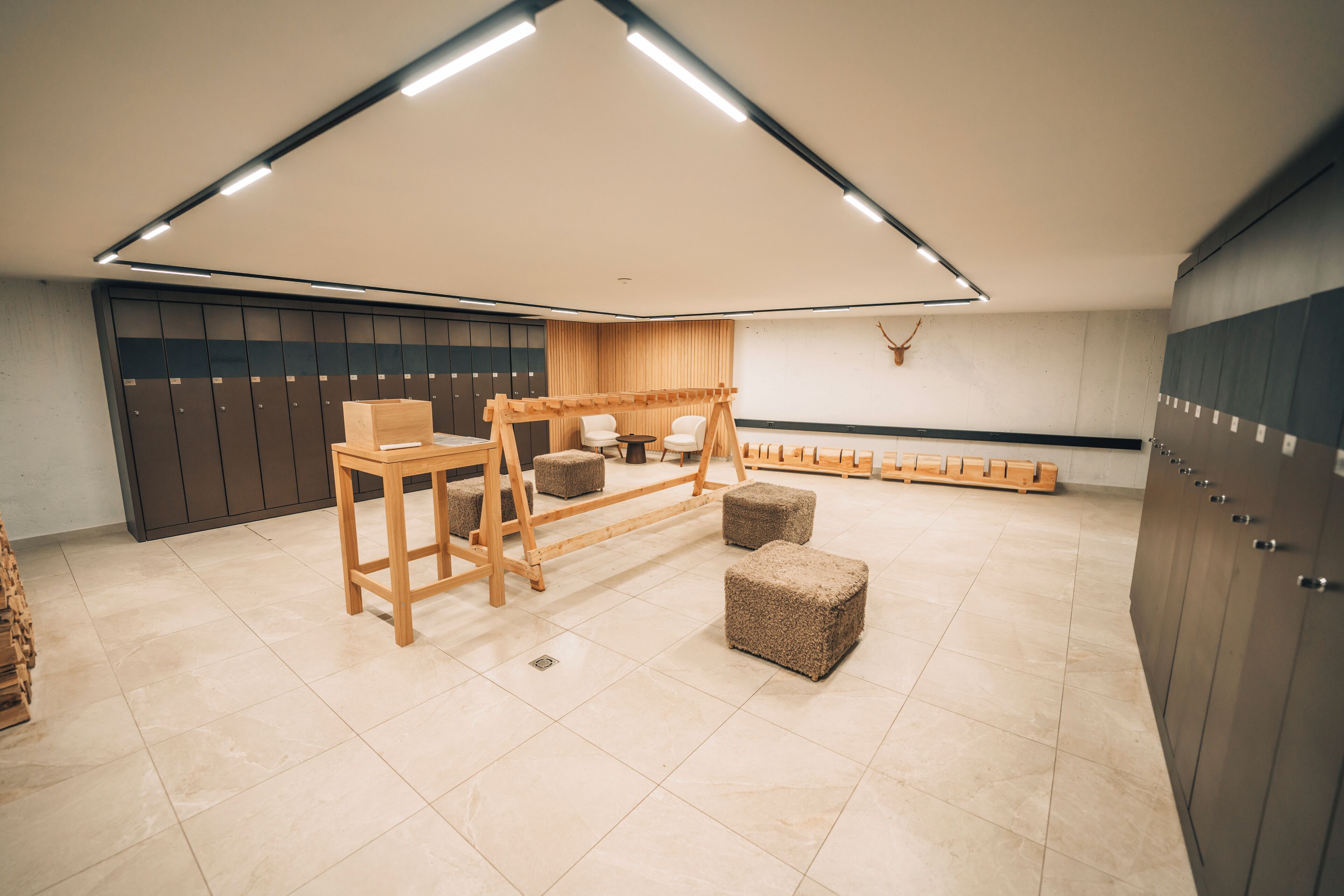 Swiss Alpine Hotel Allalin