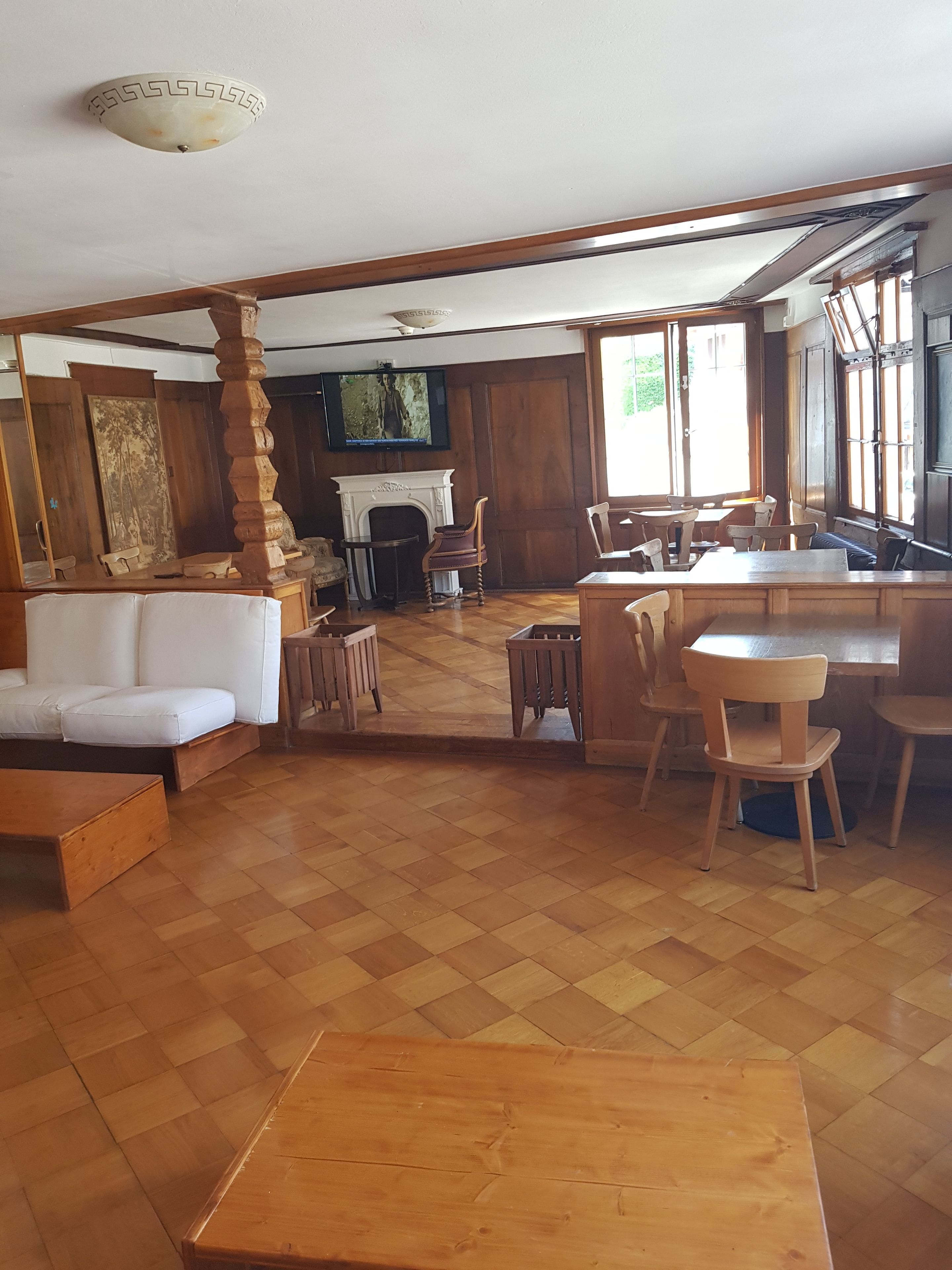 Schwanen Hotel & Backpacker