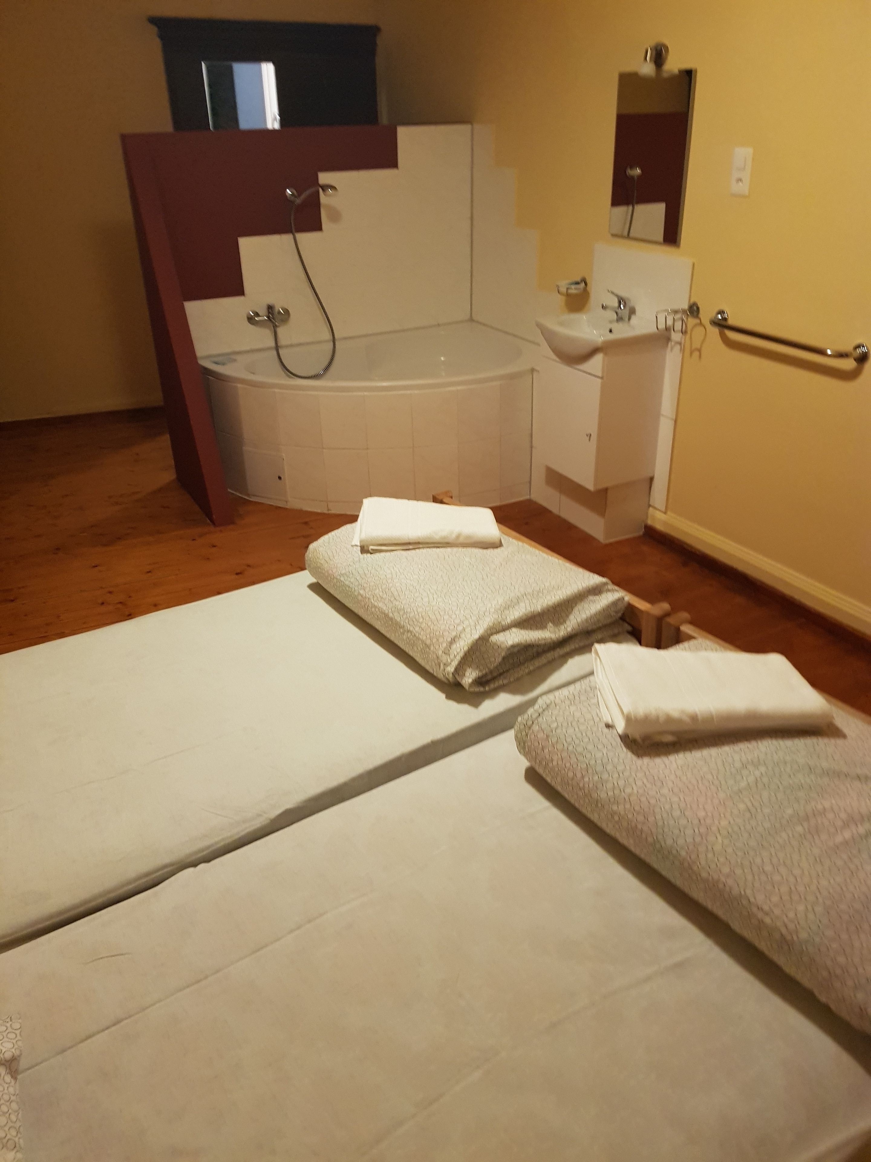 Schwanen Hotel & Backpacker