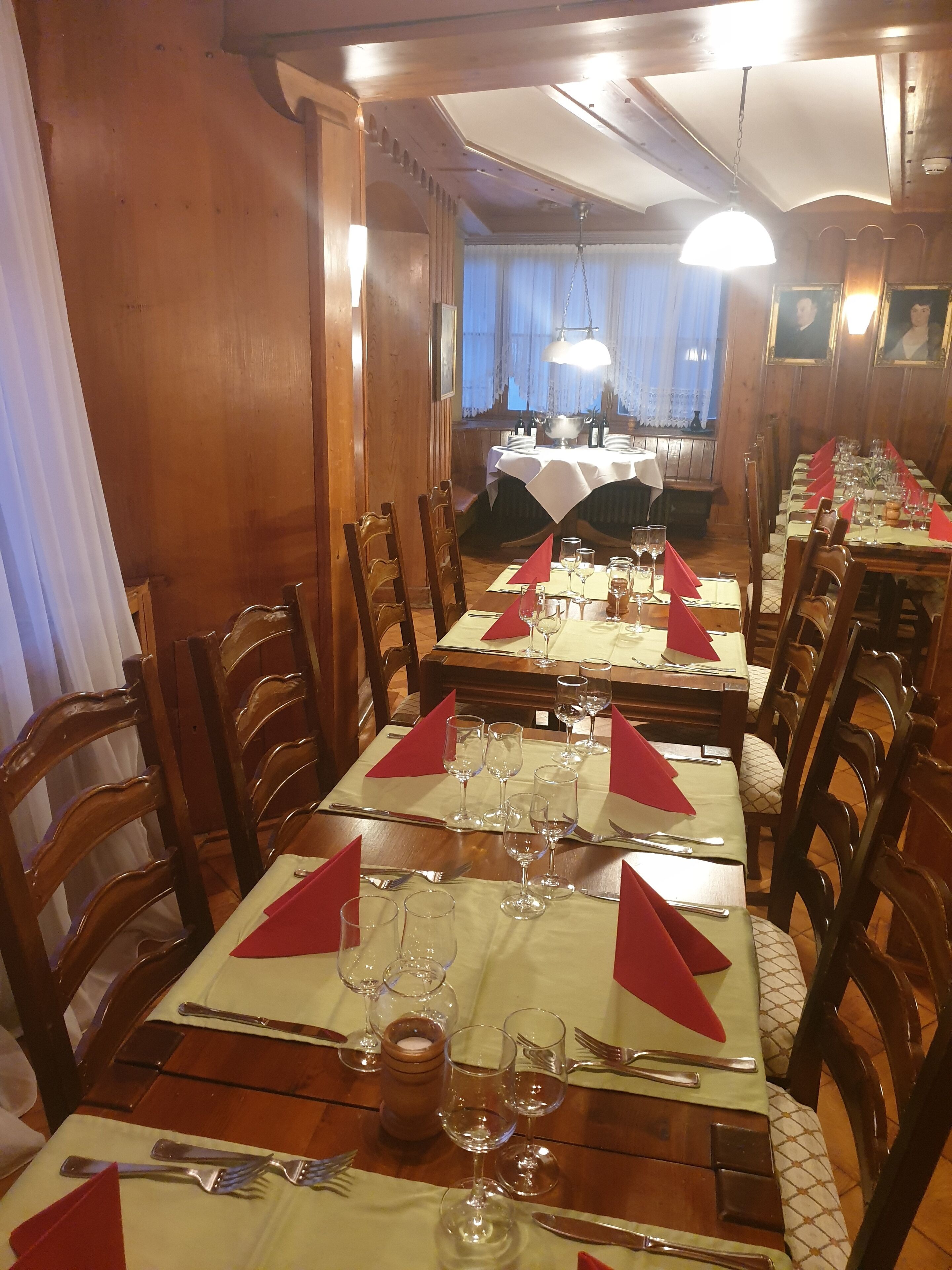 Schwanen Hotel & Backpacker