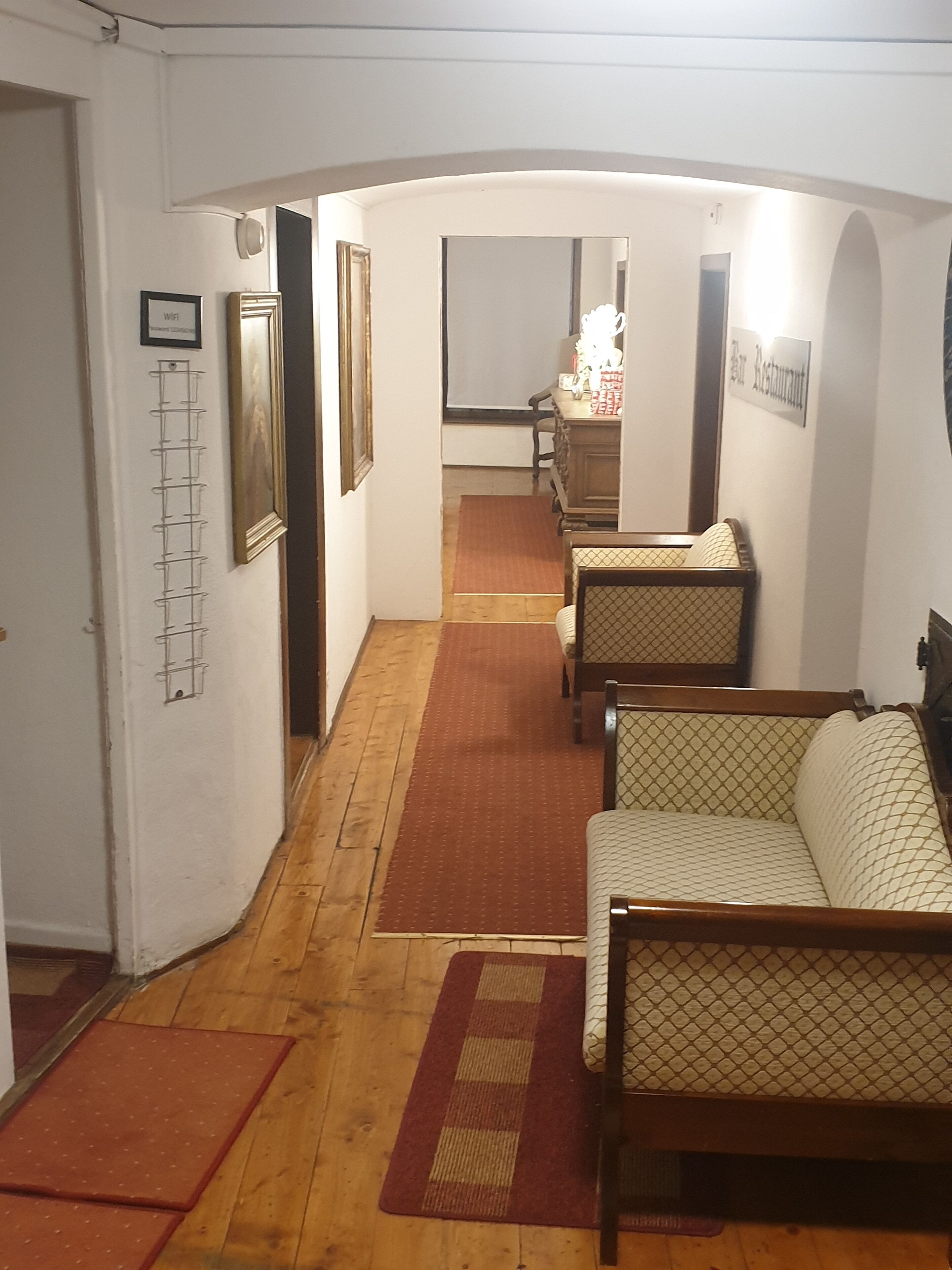 Schwanen Hotel & Backpacker