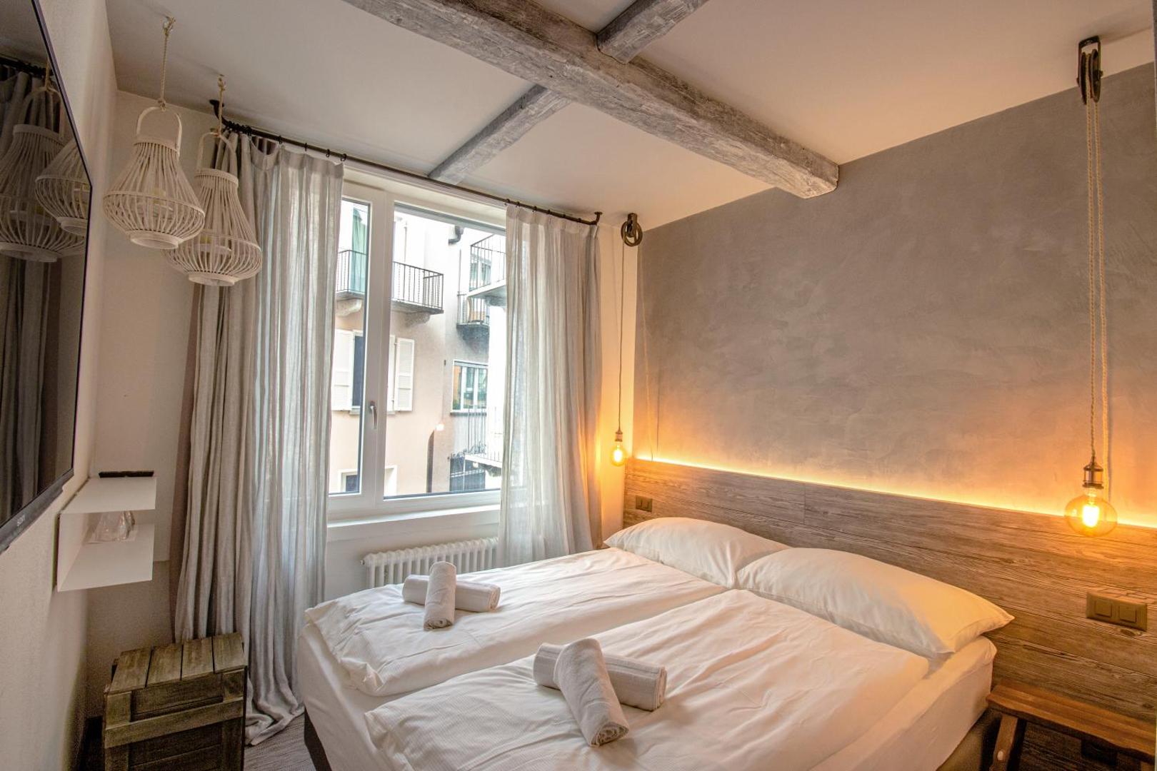 Seven Boutique Hotel