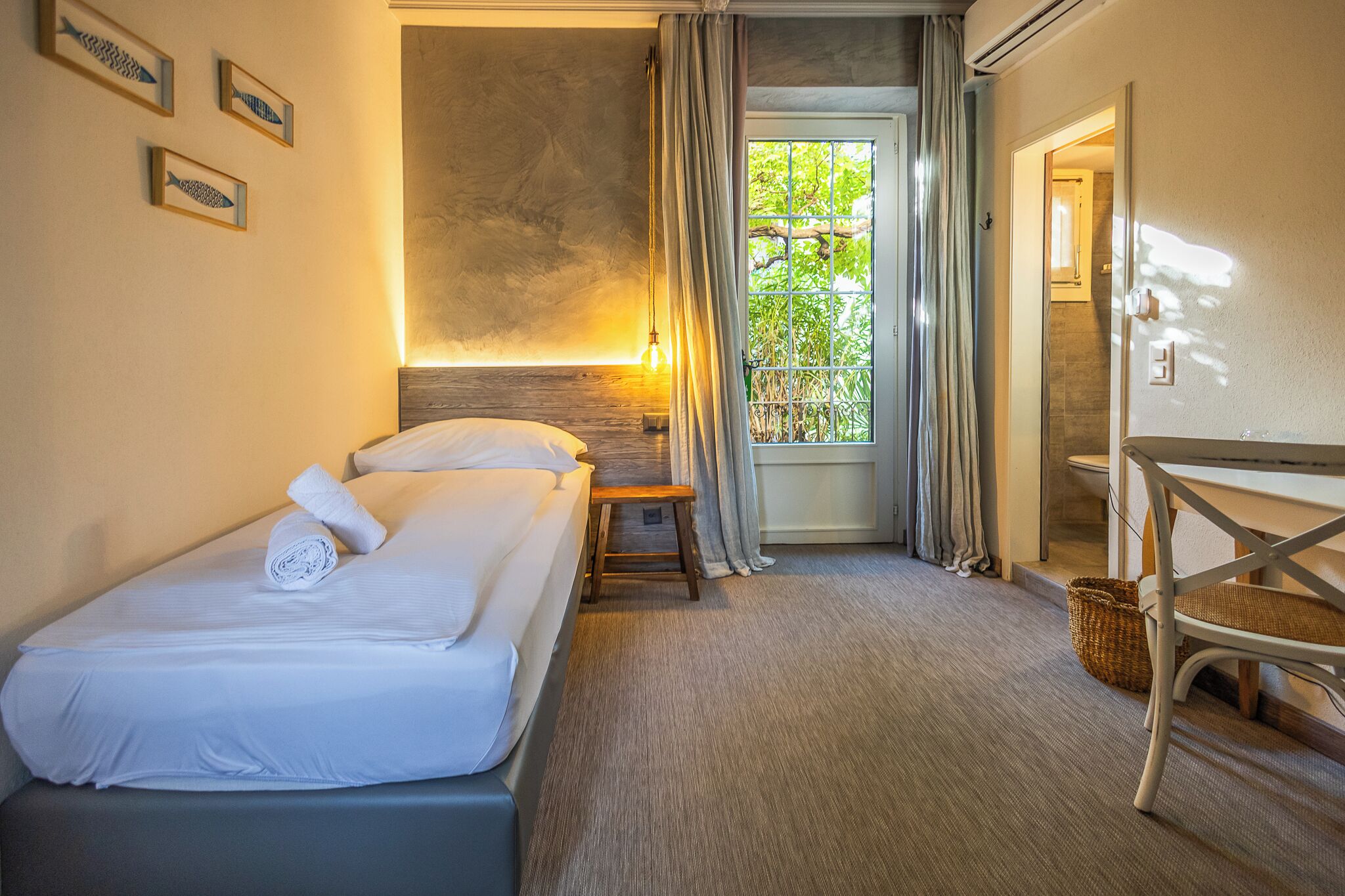 Seven Boutique Hotel