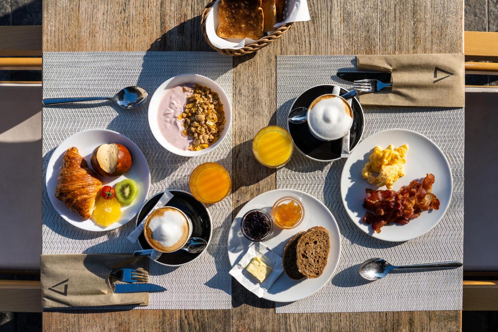 Seven Boutique Hotel