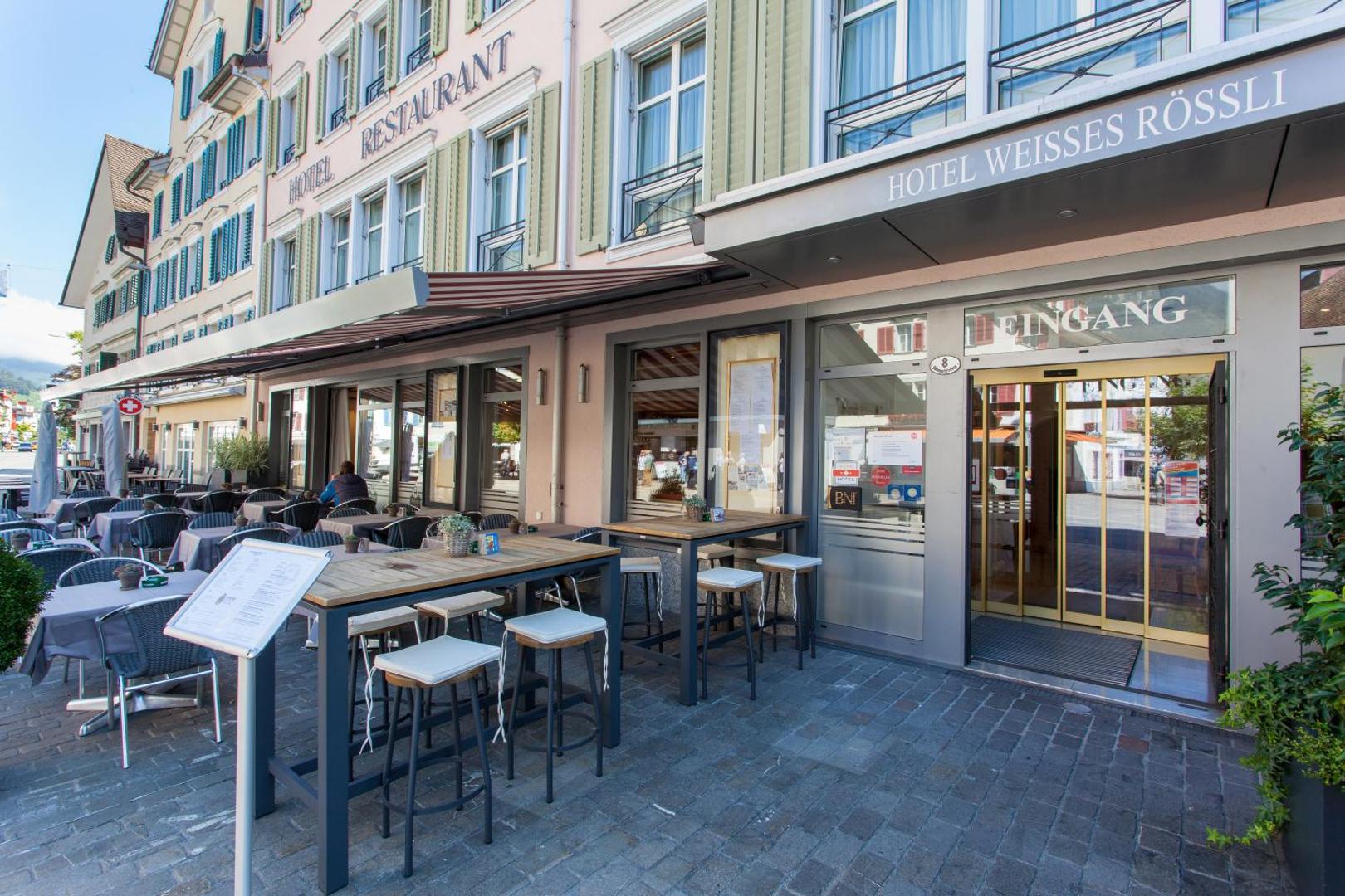 Hotel Weisses Rössli Brunnen